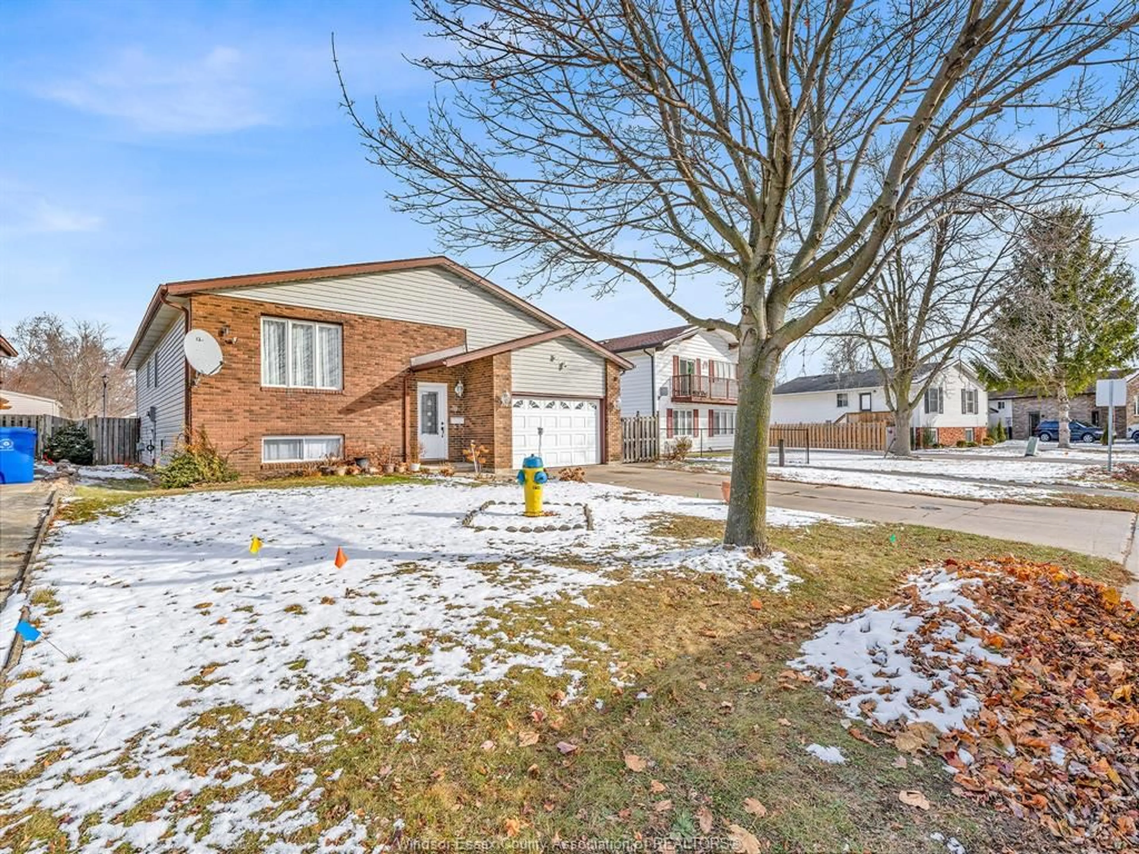 Home with brick exterior material, street for 20 SUTTON, Leamington Ontario N8H 4P5