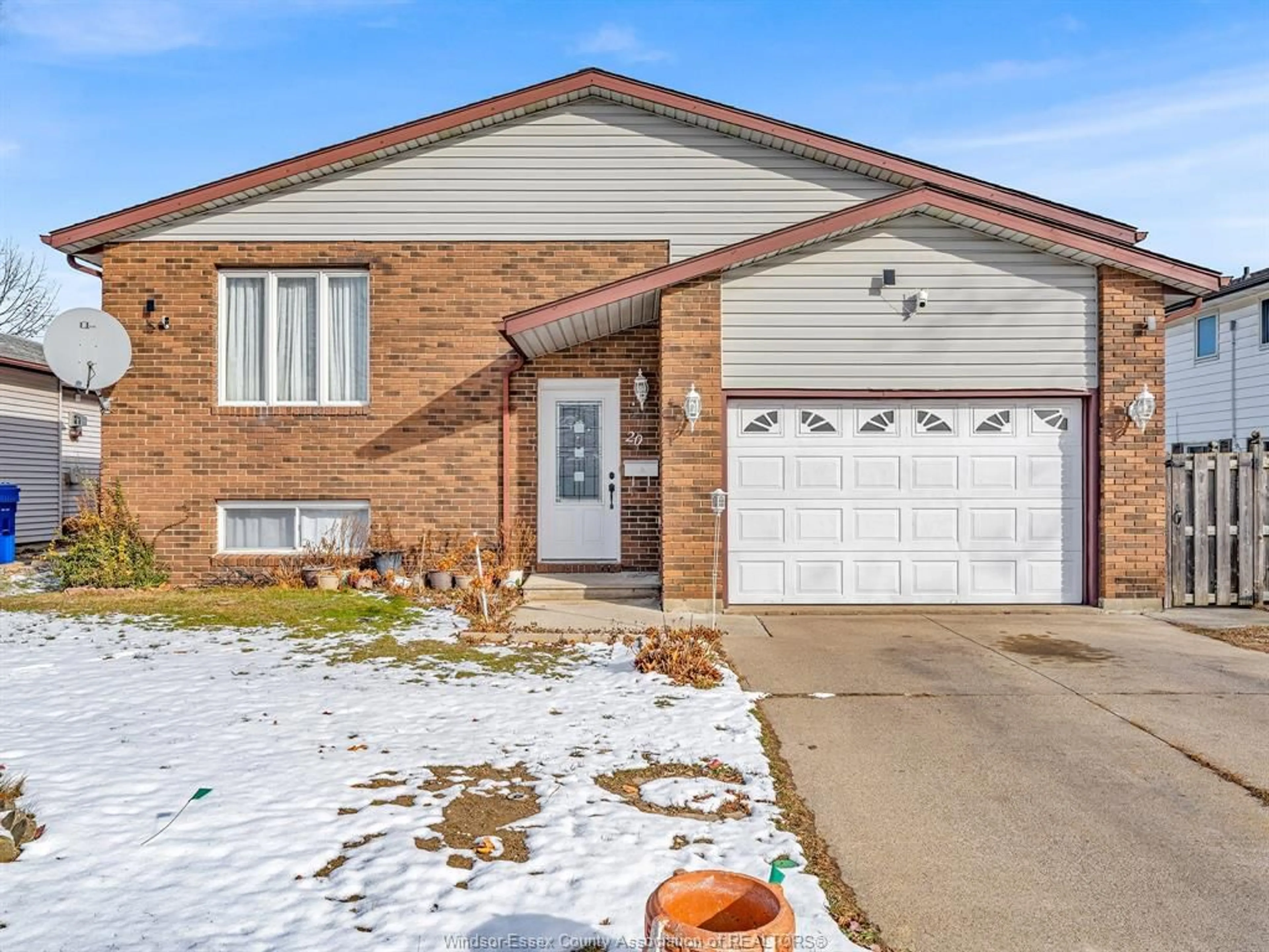 Home with brick exterior material, street for 20 SUTTON, Leamington Ontario N8H 4P5