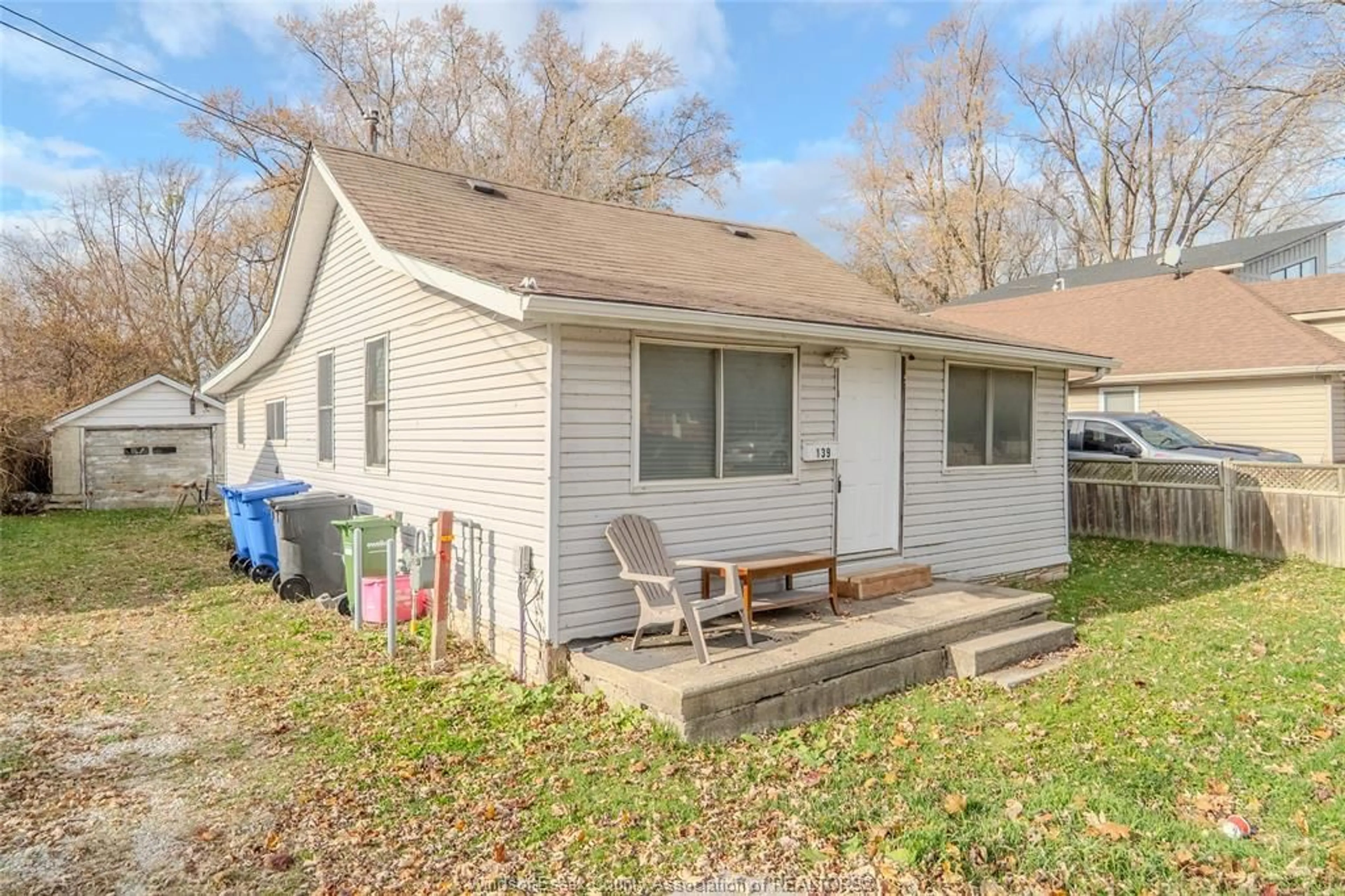 Home with vinyl exterior material, street for 139 Rourke Line, Lakeshore Ontario N0R 1A0