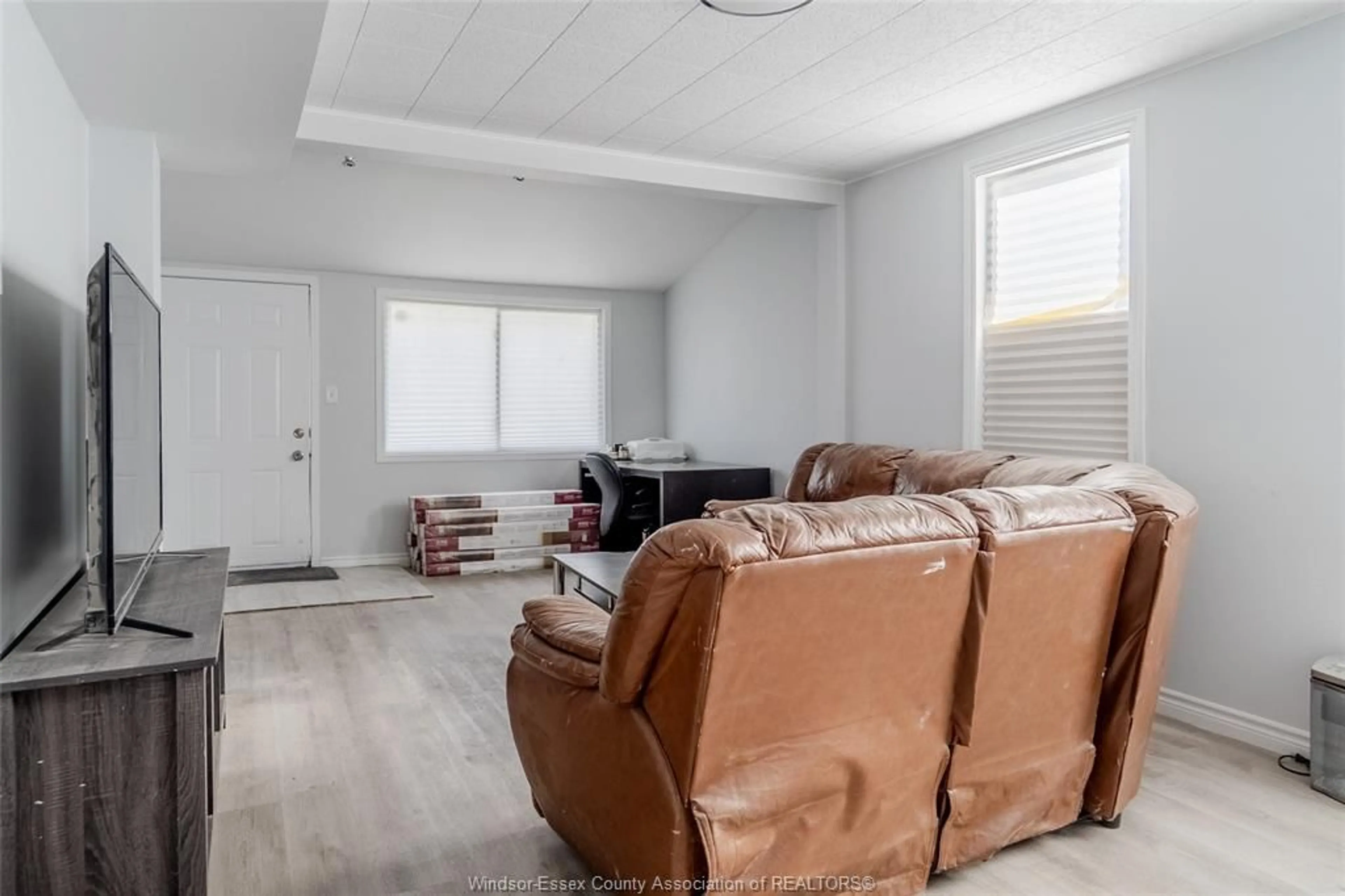 Living room with furniture, unknown for 139 Rourke Line, Lakeshore Ontario N0R 1A0