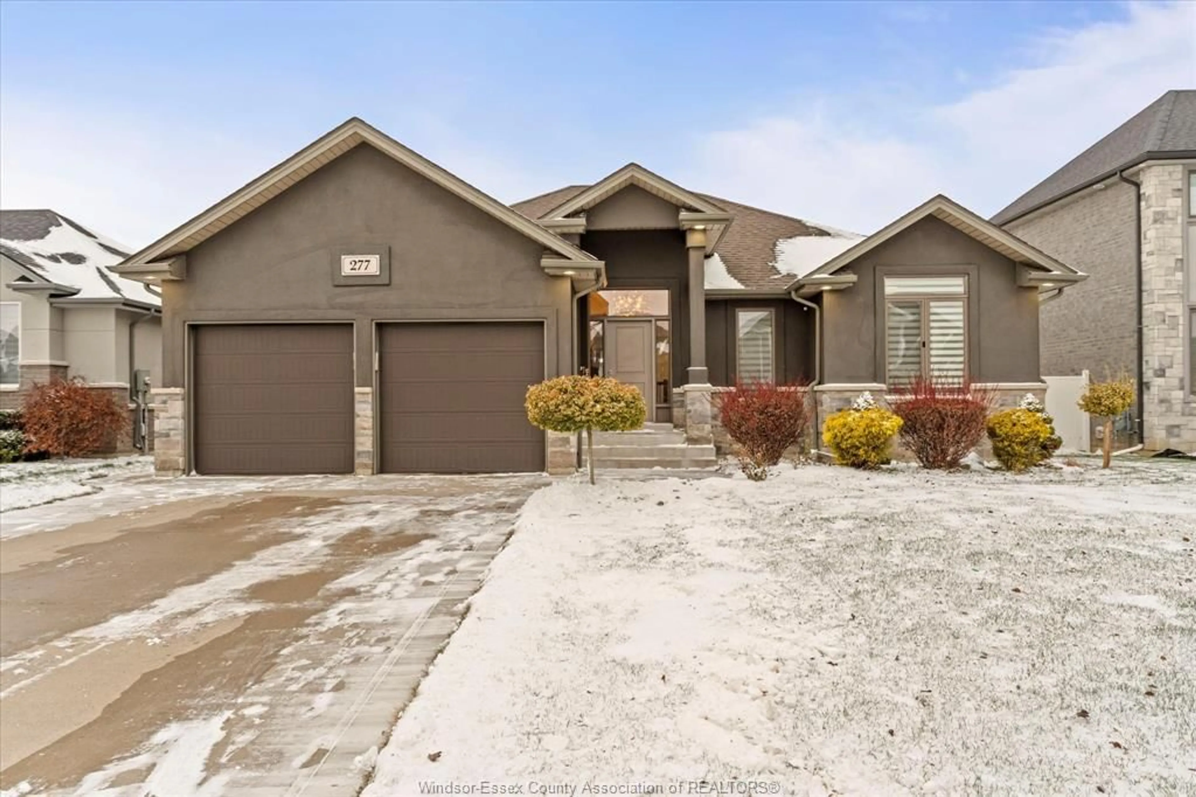 Home with brick exterior material, street for 277 Carole Crt, Lakeshore Ontario N0R 1A0