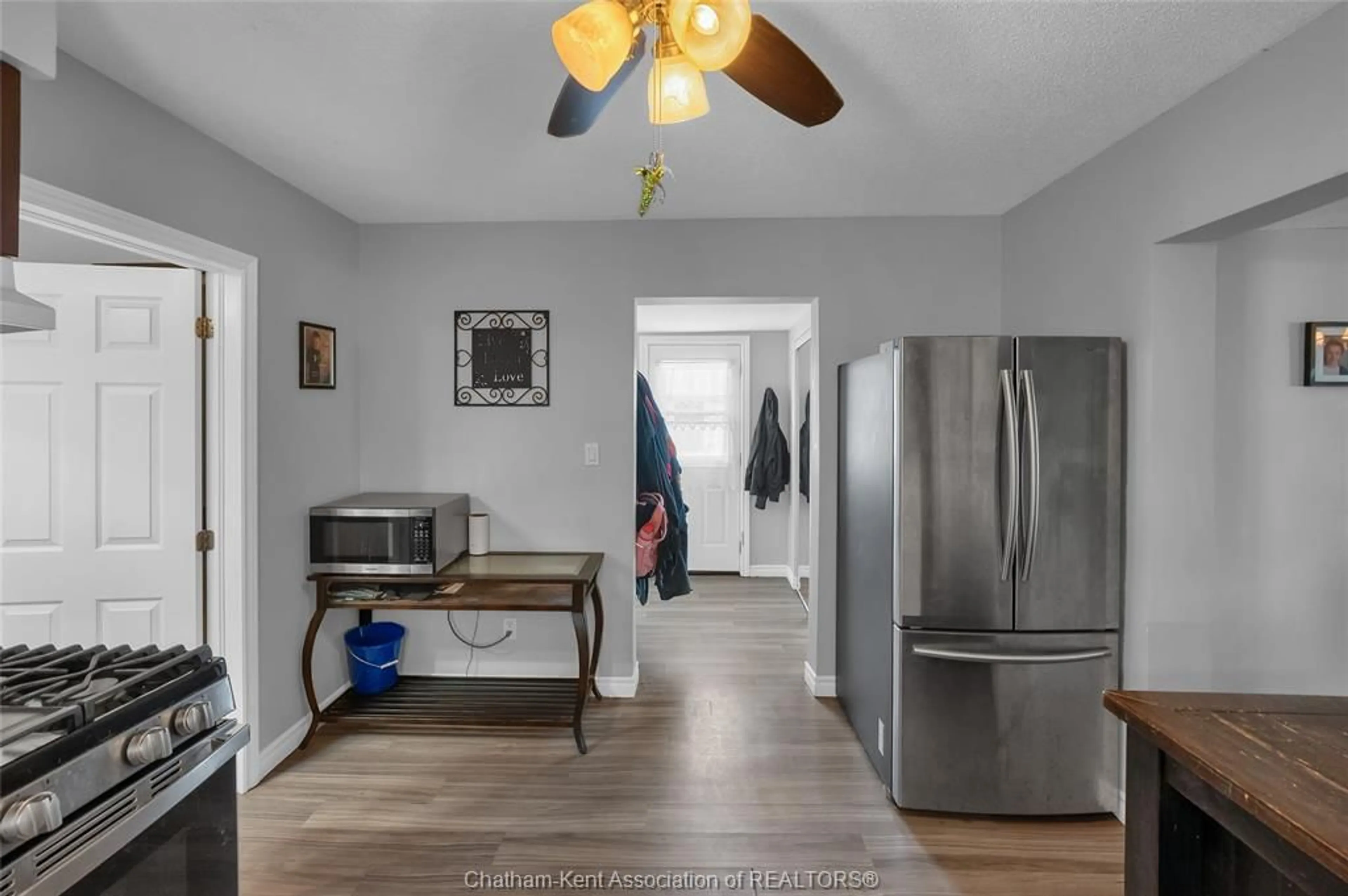 Unknown for 475 Broadway St, Port Lambton Ontario N0P 2B0