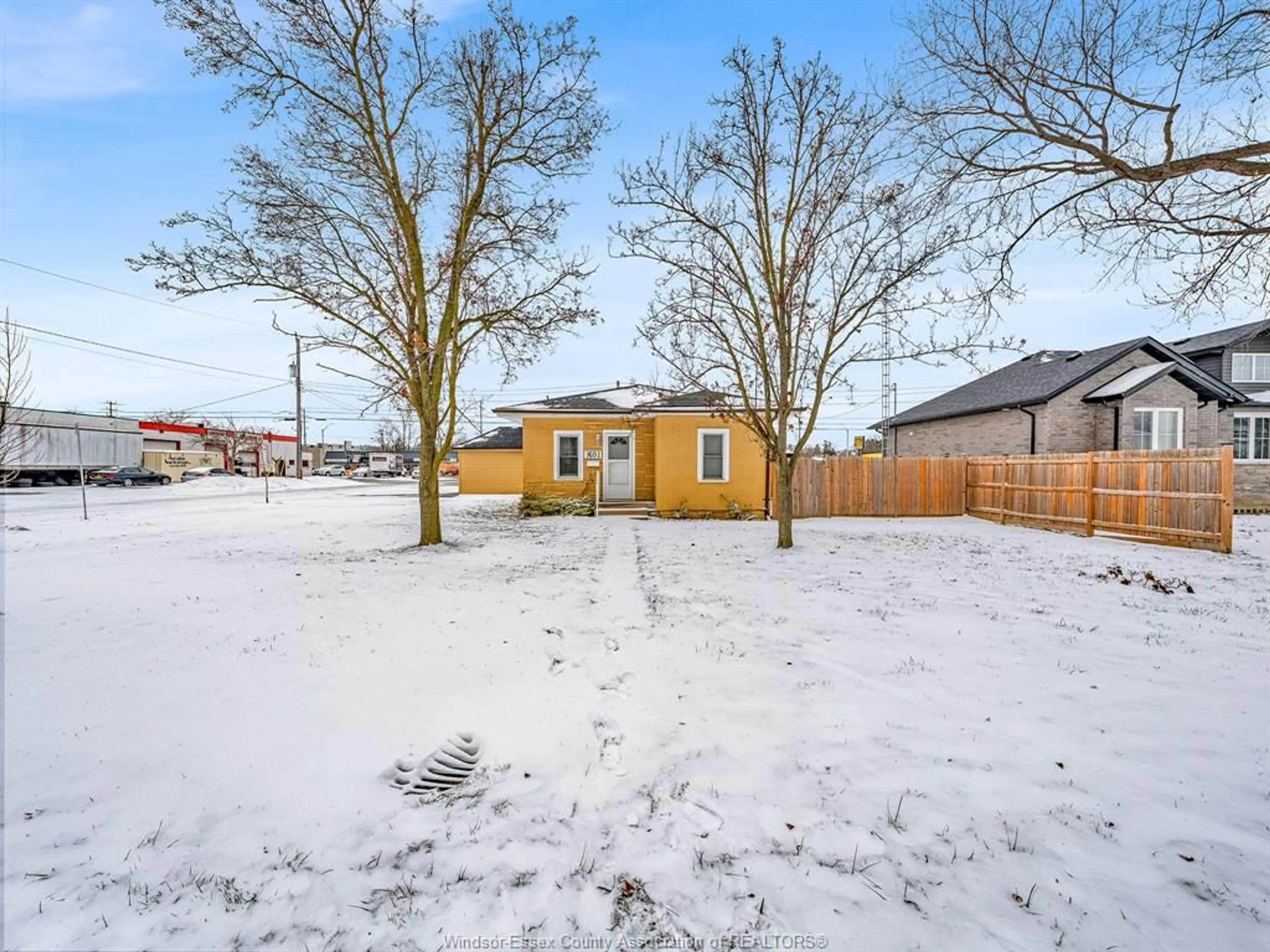 Unknown for 3691 RIBERDY Rd, Windsor Ontario N9W 3V9