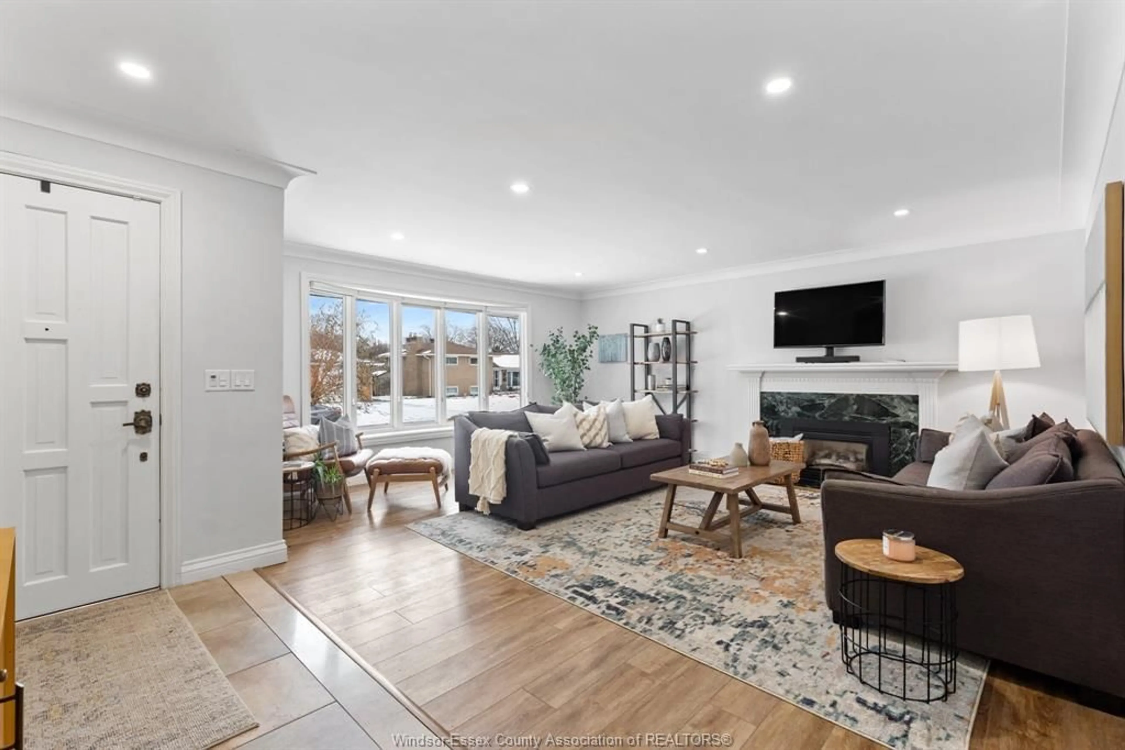 Living room with furniture, unknown for 2733 MCKAY Ave, Windsor Ontario N9E 2P7