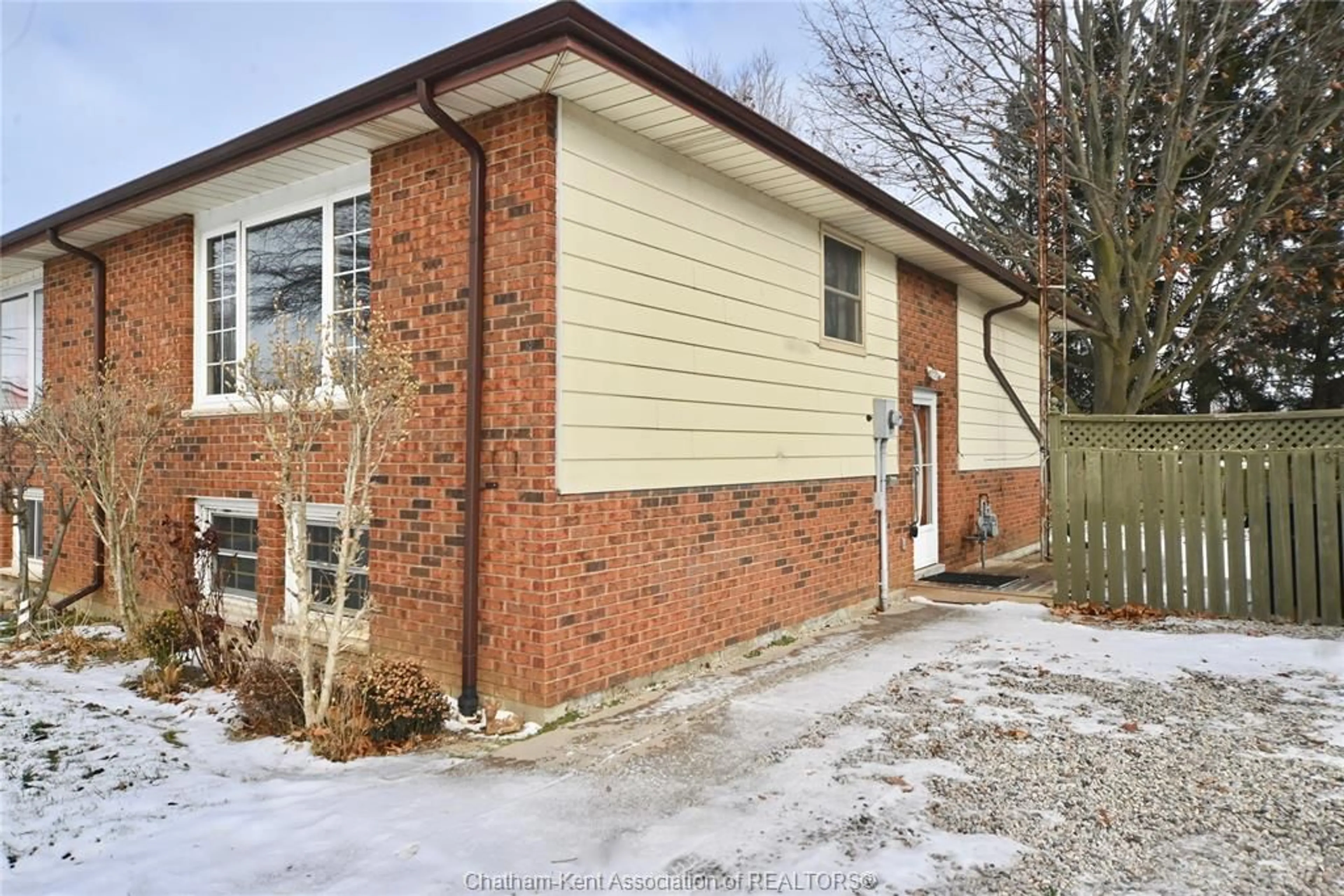 Home with brick exterior material, building for 65 ERIE St #A, Ridgetown Ontario N0P 2C0