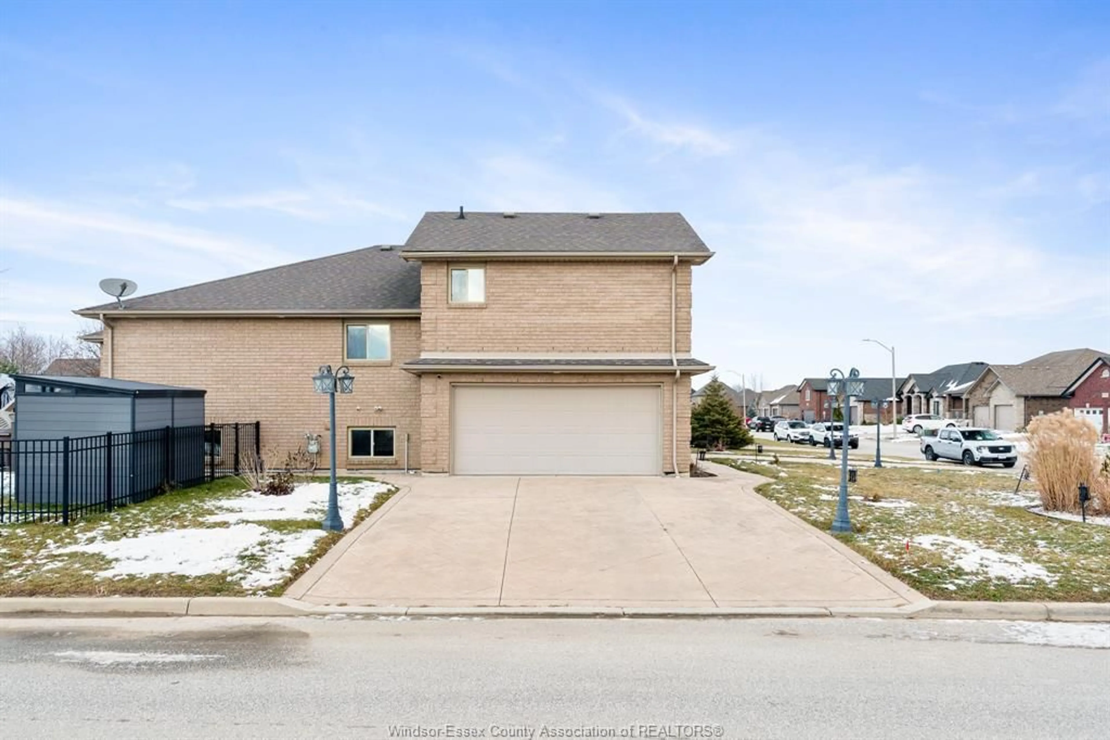 A pic from outside/outdoor area/front of a property/back of a property/a pic from drone, street for 8384 Annie, Amherstburg Ontario N0R 1J0