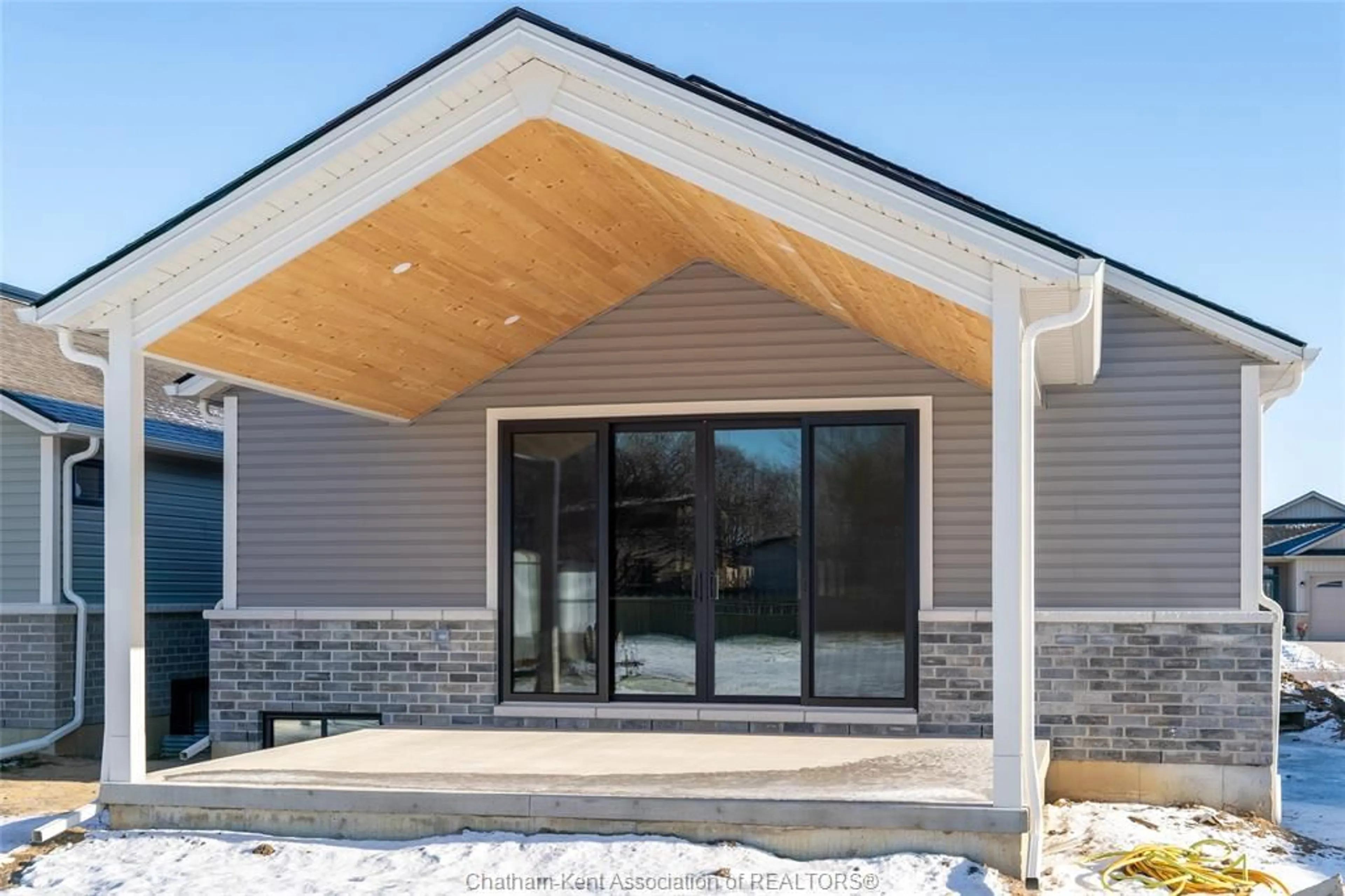 Unknown for 130 Cabot Trail, Chatham Ontario N7L 0A3