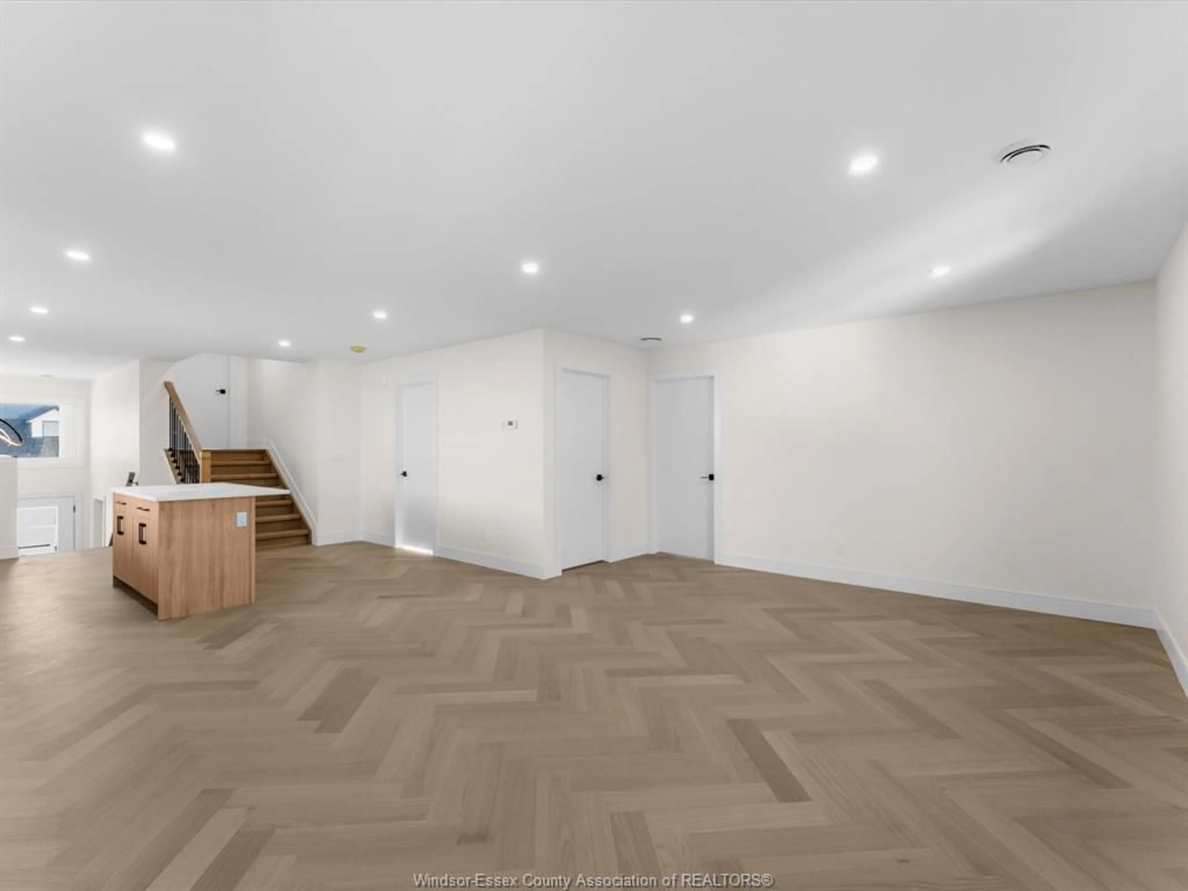 A pic of a room for 3221 BYNG, Windsor Ontario N8W 3H1