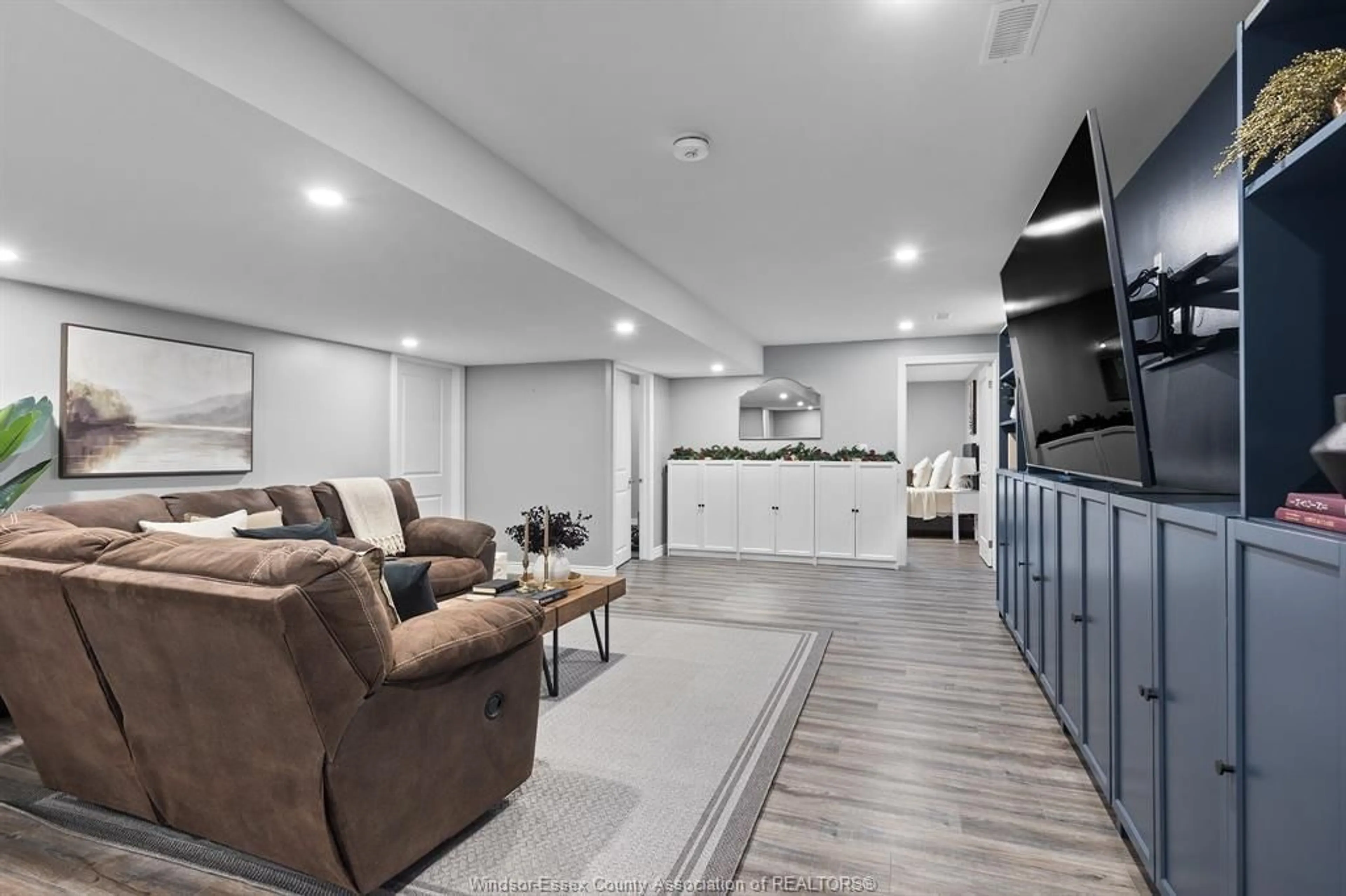 Unknown for 159 MEADOWVIEW Ave, Amherstburg Ontario N9V 0E9