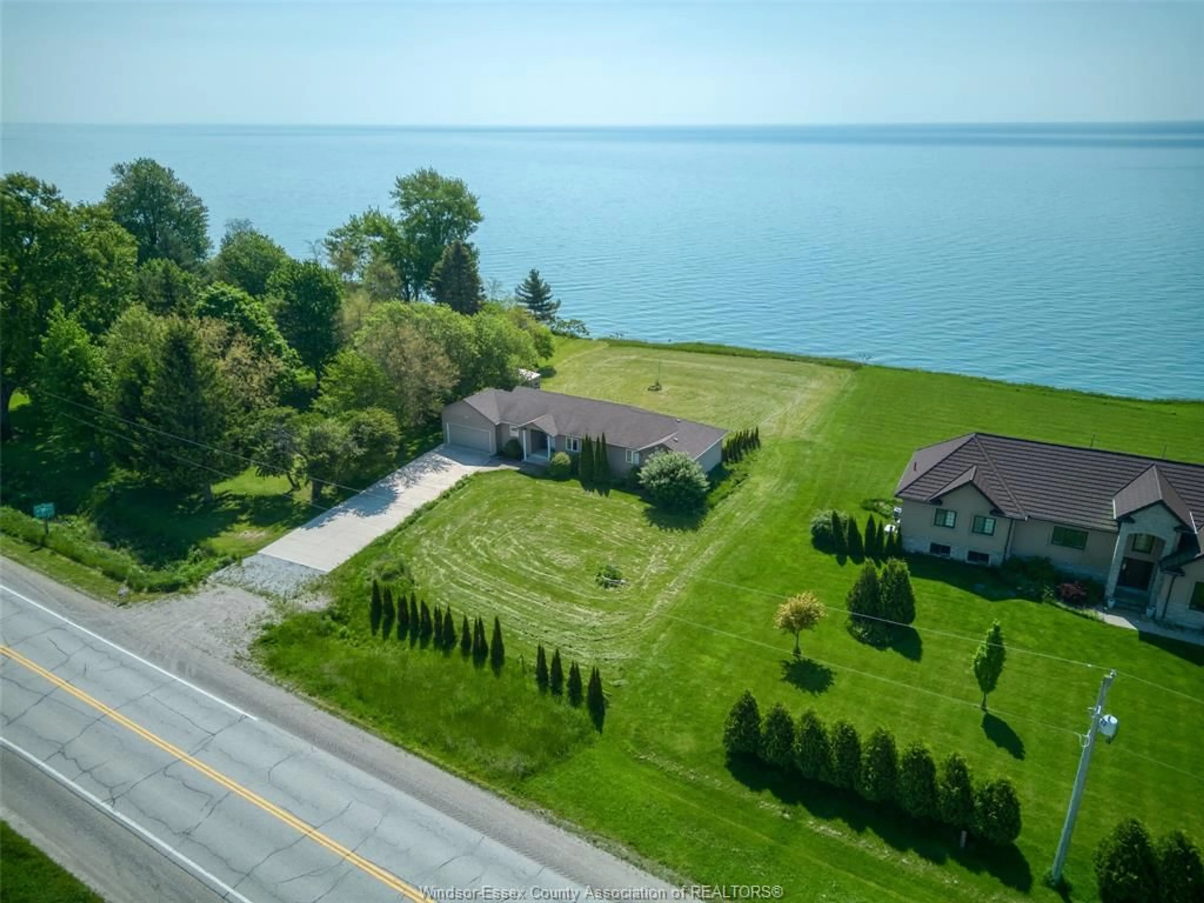A pic from outside/outdoor area/front of a property/back of a property/a pic from drone, water/lake/river/ocean view for 6648 TALBOT Trail, Merlin Ontario N0P 1W0
