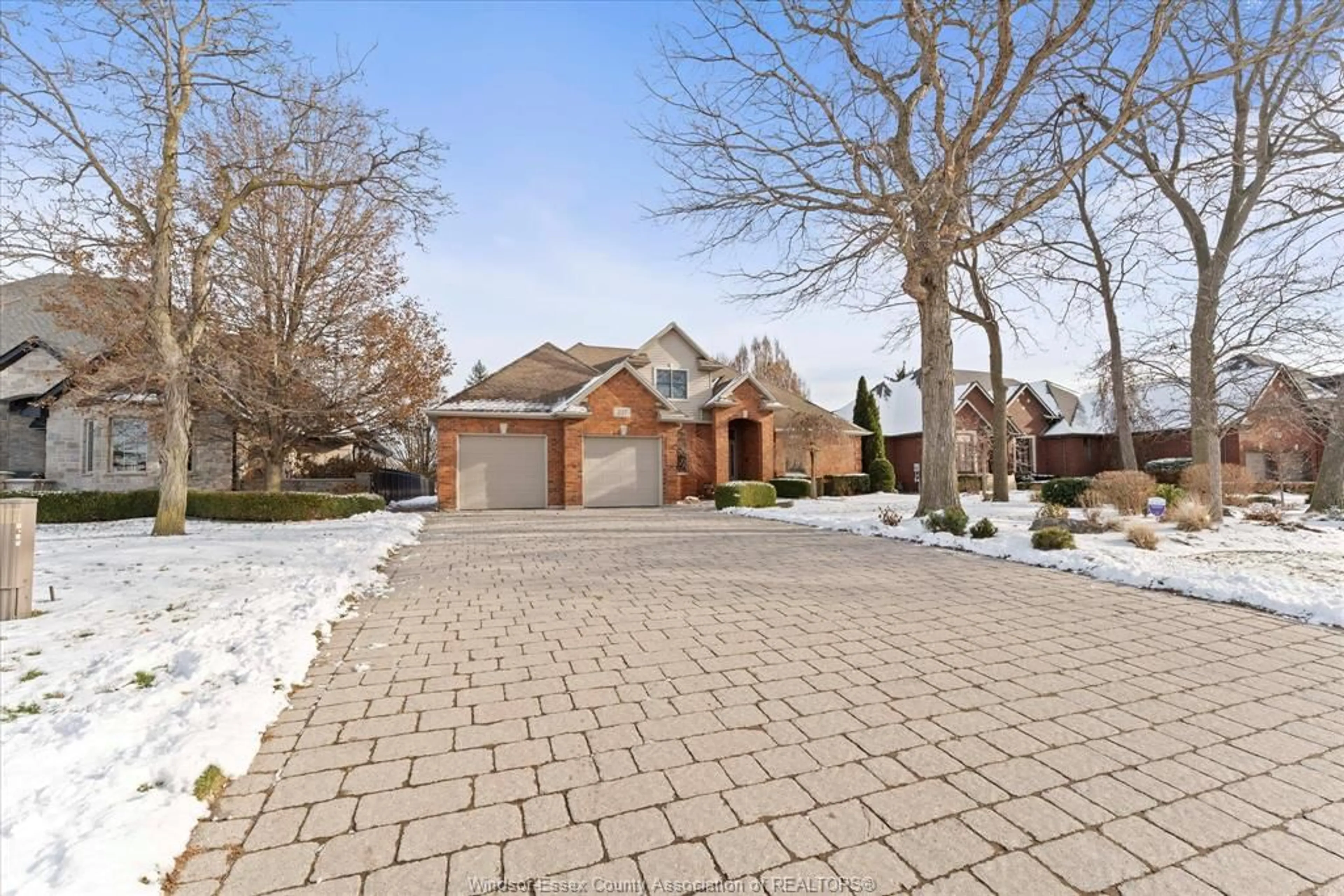 Home with brick exterior material, street for 227 CLUBVIEW Dr, Amherstburg Ontario N9V 3Z3