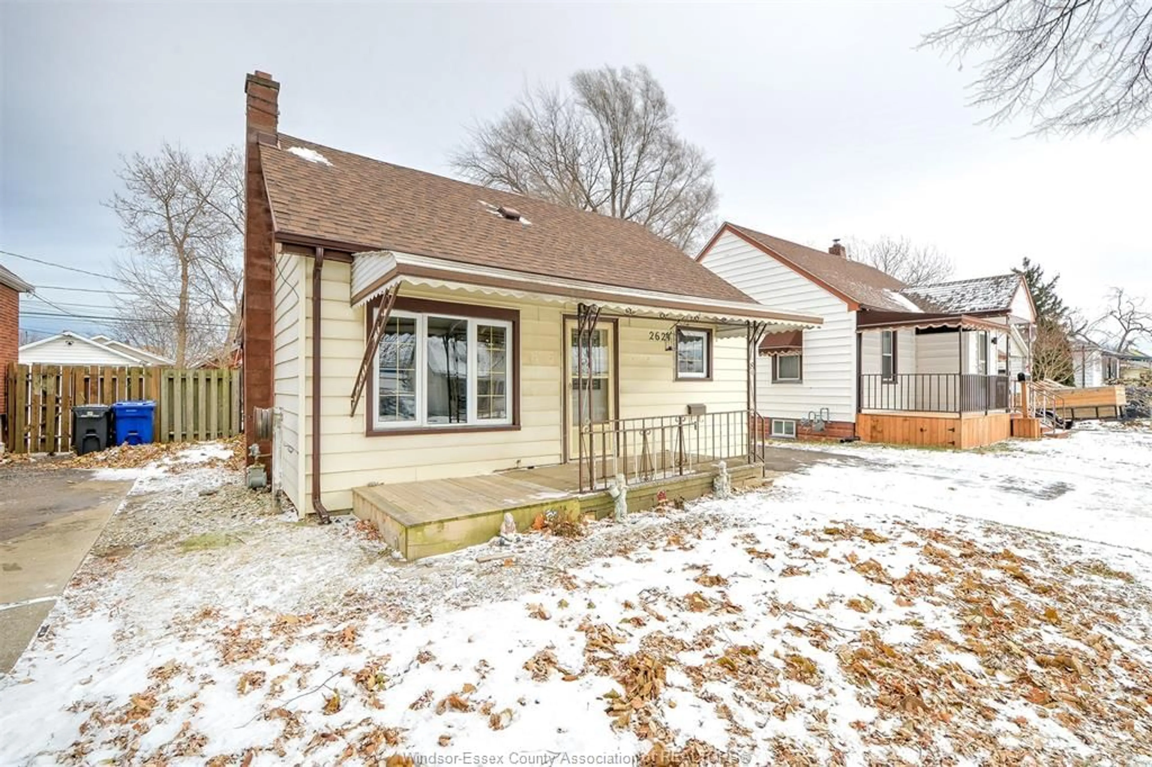 Unknown for 2624 ALEXIS, Windsor Ontario N8W 3Z9