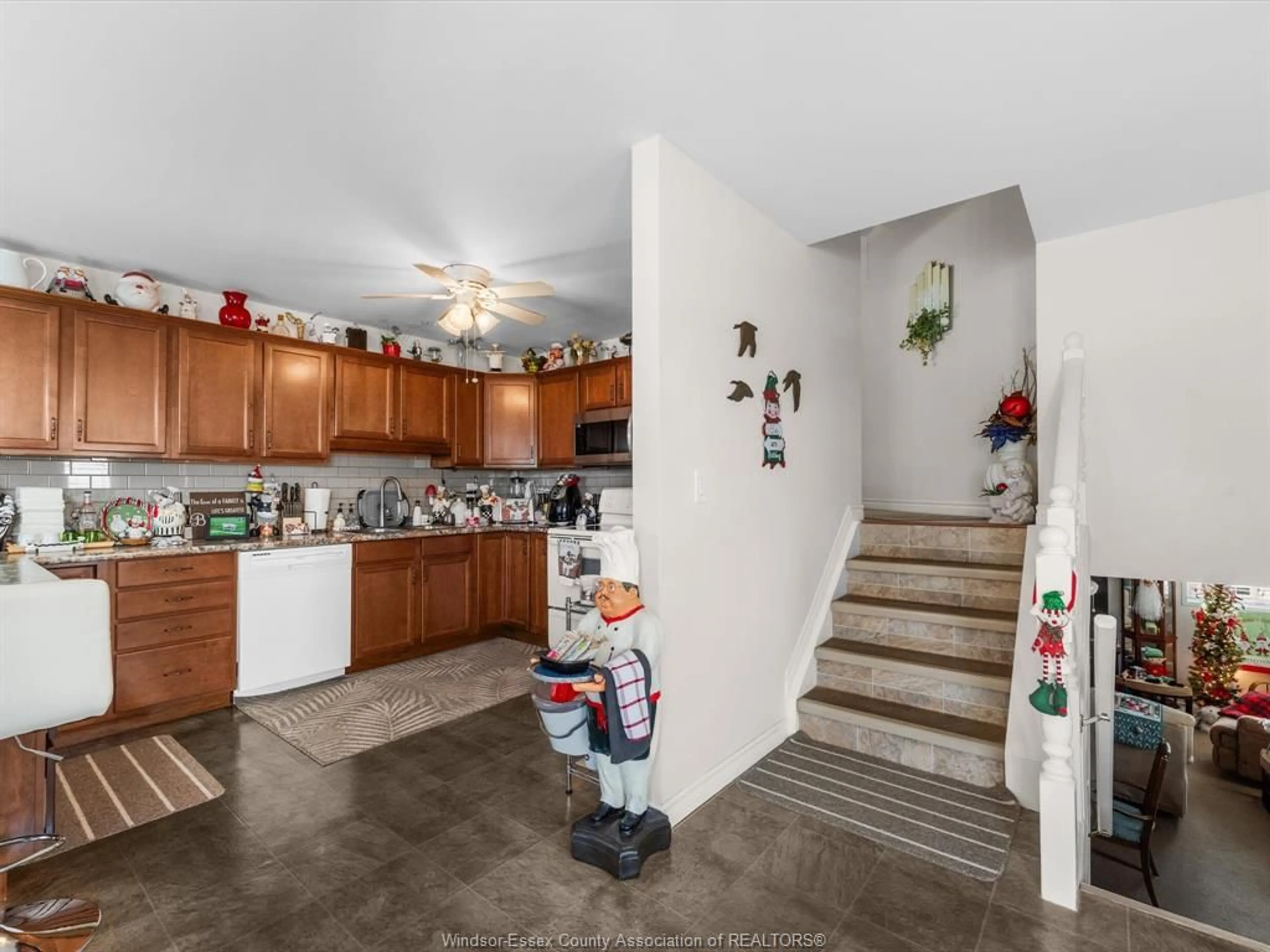 Standard kitchen, unknown for 3652 STEPHANIE Crt, Windsor Ontario N8W 5G5