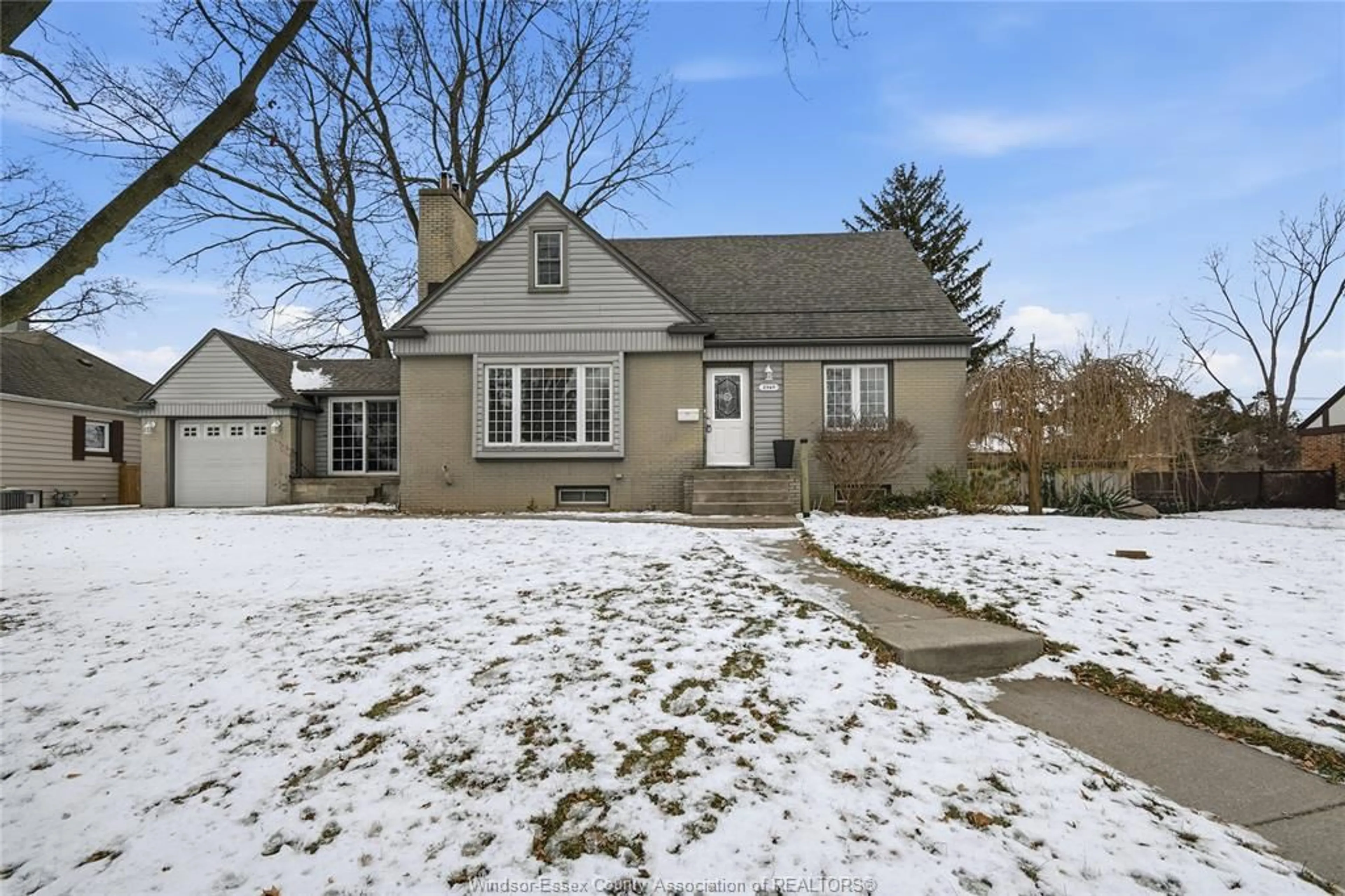 Unknown for 2569 NORMAN Rd, Windsor Ontario N8T 1S8