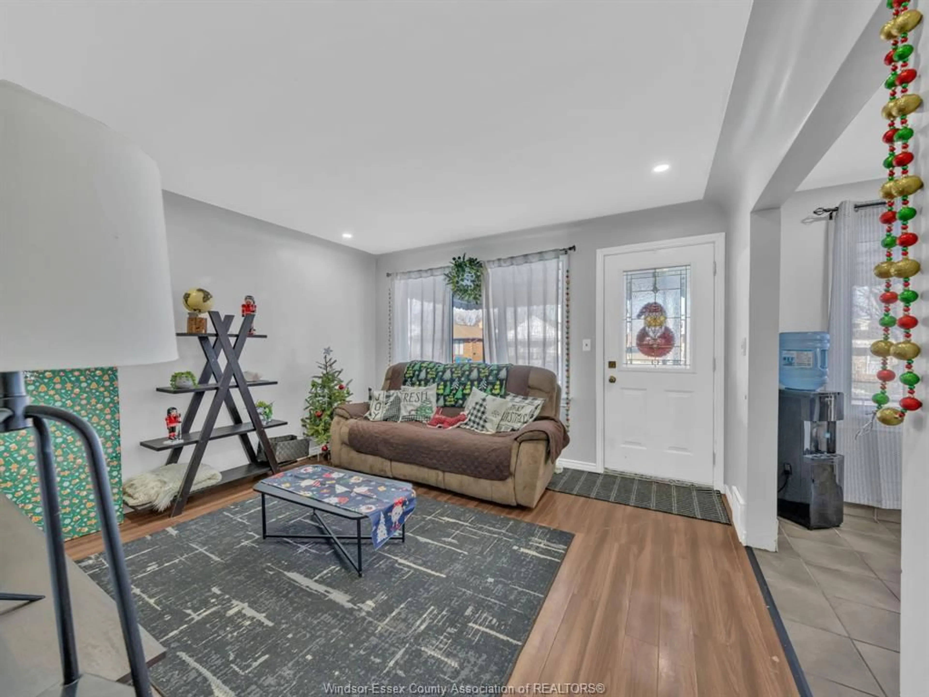 Living room with furniture, unknown for 2479 MEIGHEN, Windsor Ontario N8W 4C2