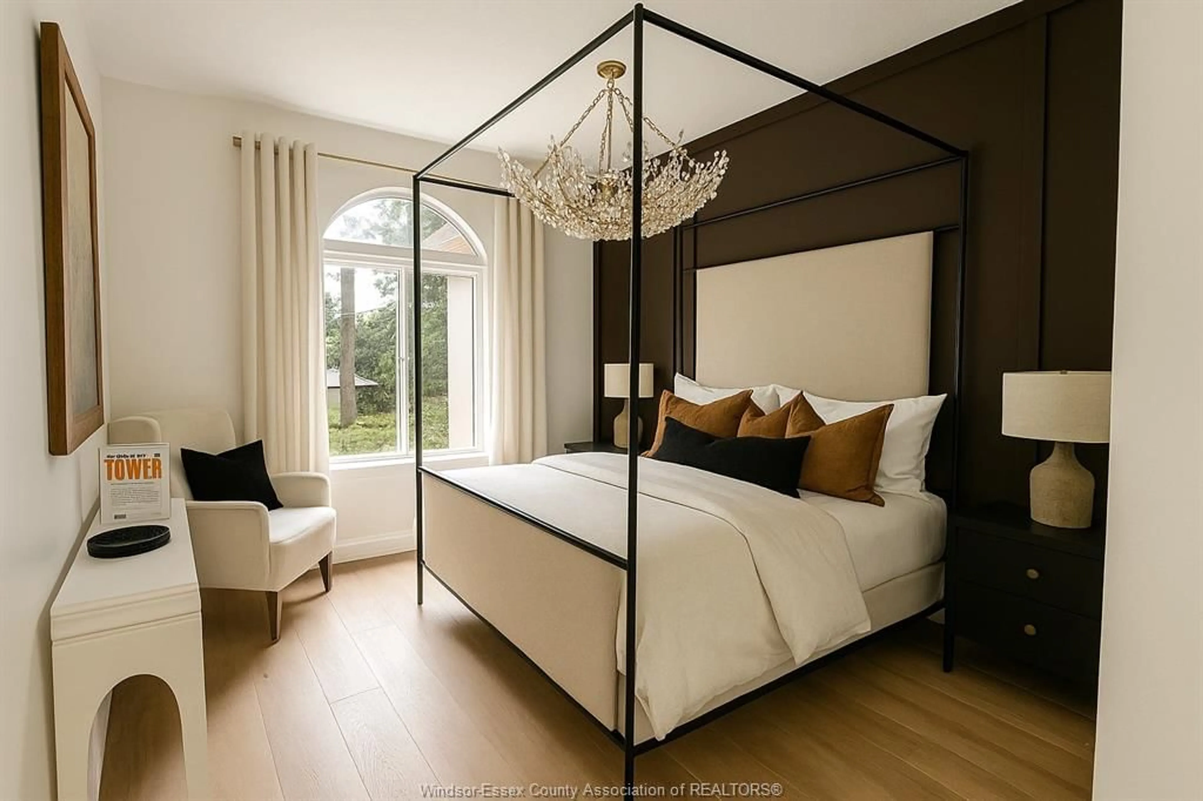 Bedroom with bed, unknown for 3580 Oke Dr, LaSalle Ontario N9J 0E9