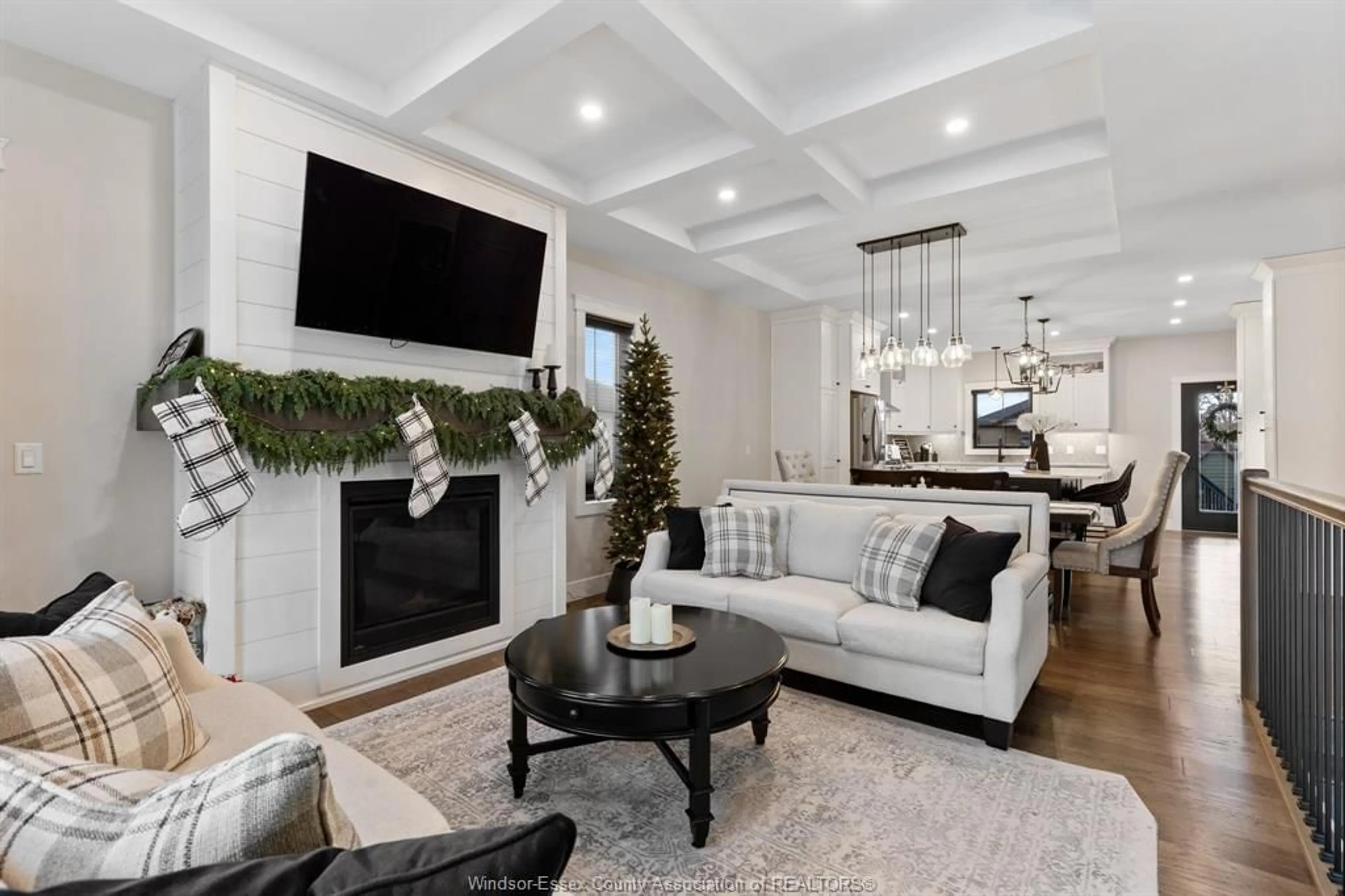 Living room with furniture, unknown for 22 LUNDY St, Amherstburg Ontario N9V 4B6