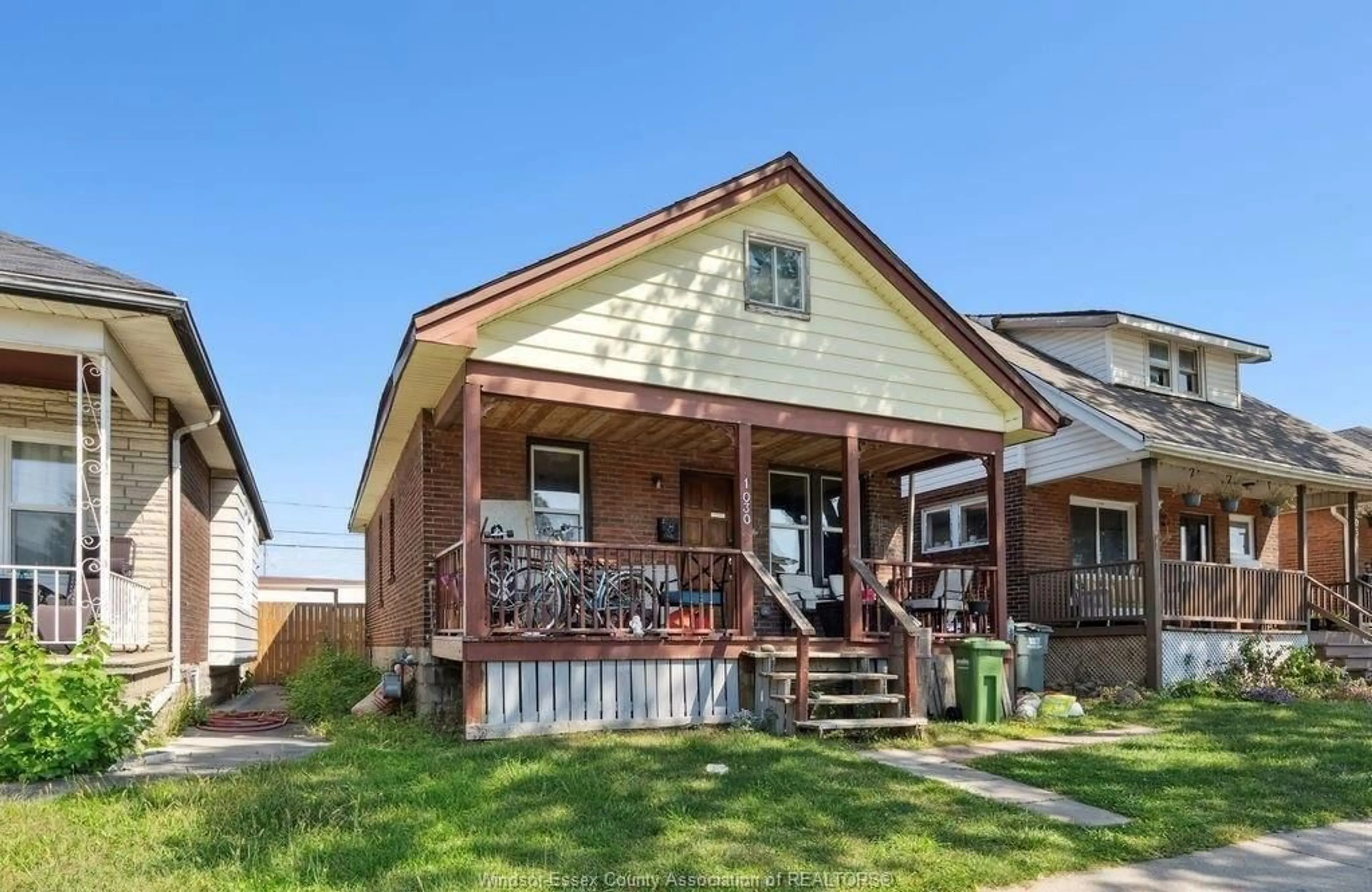 Home with brick exterior material, street for 1030 OAK St, Windsor Ontario N9A 5G4