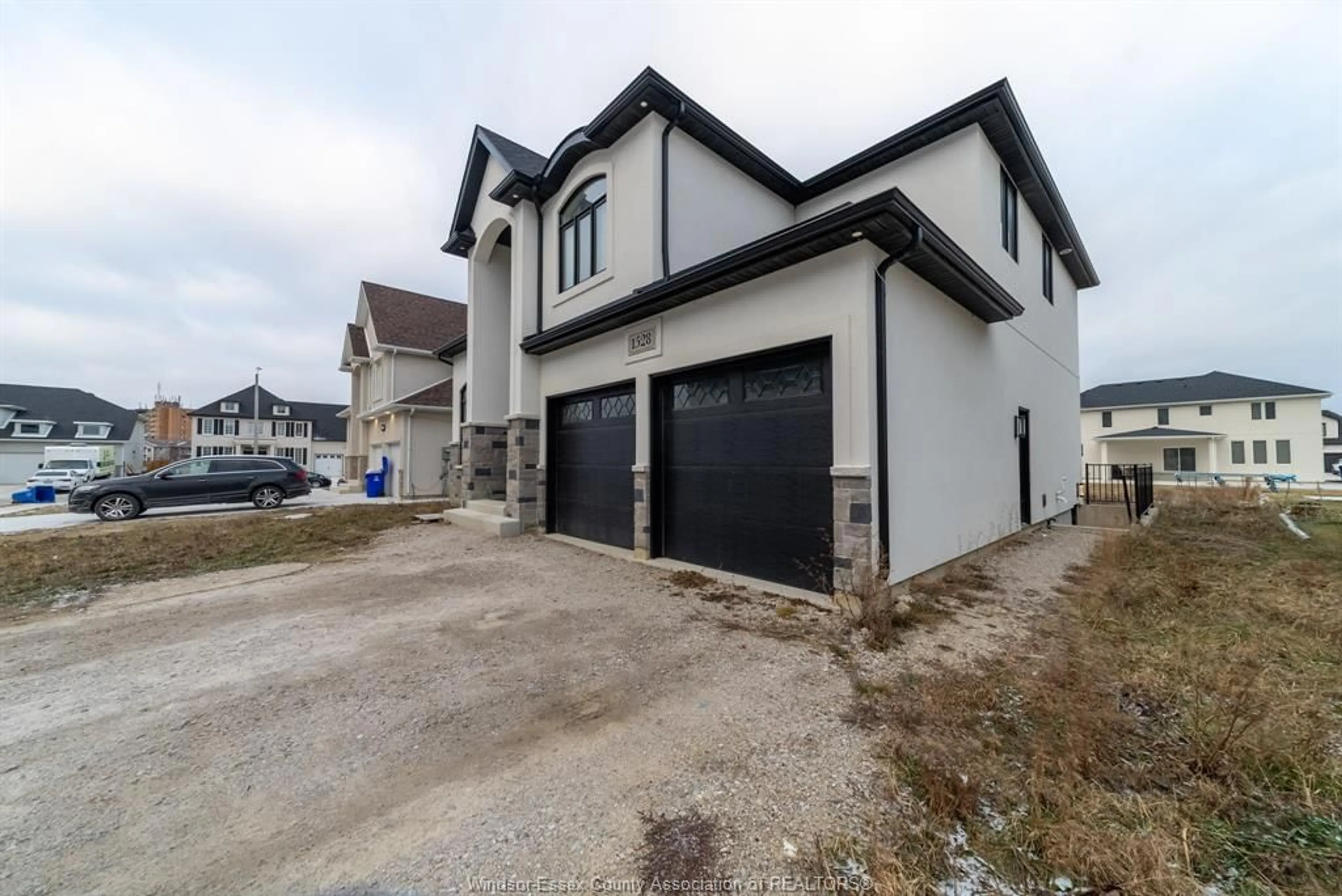 Unknown for 1528 BOWLER Dr, Windsor Ontario N8S 0A8