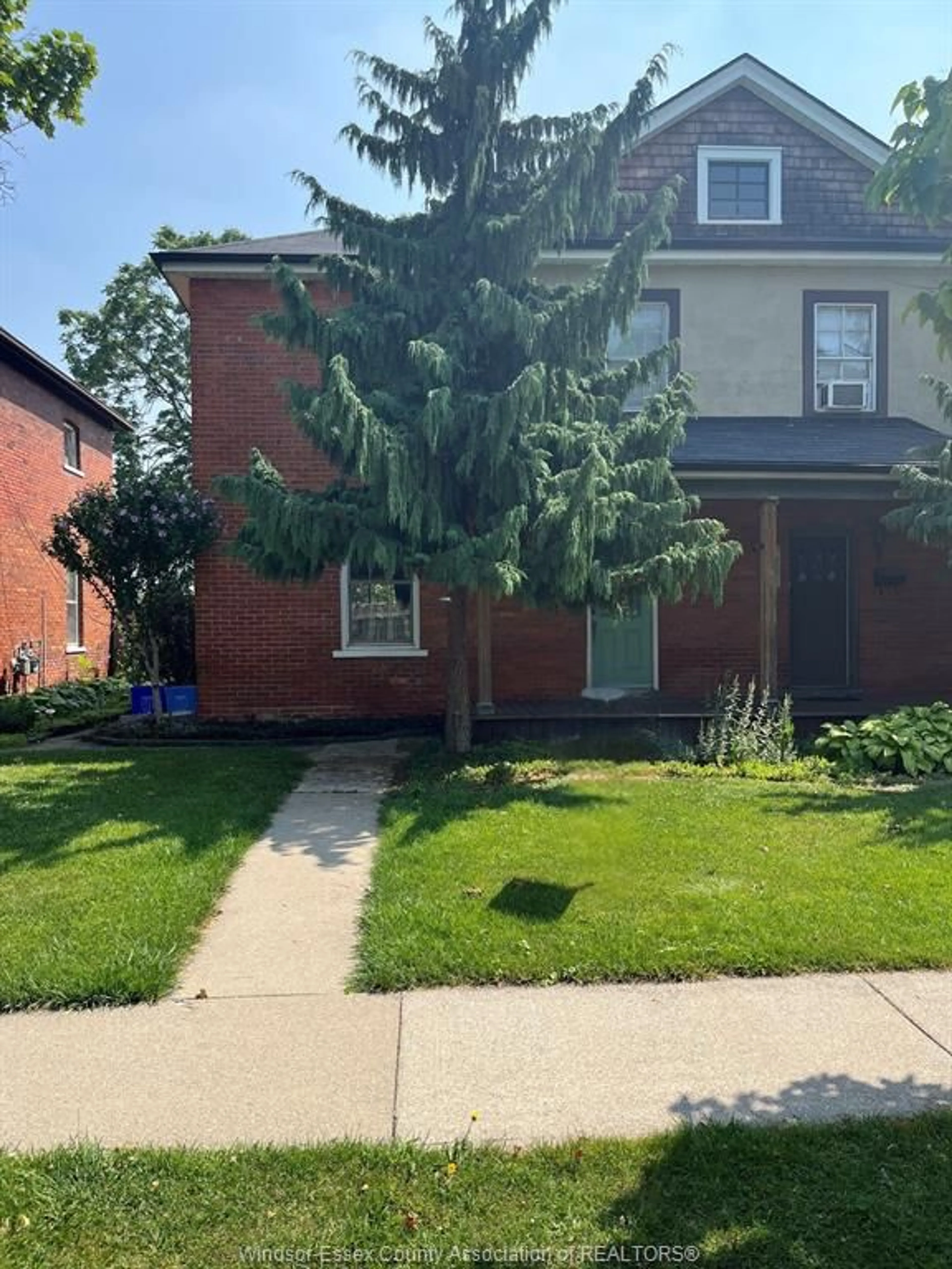 Home with brick exterior material, street for 1084 MONMOUTH, Windsor Ontario N8Y 3L7