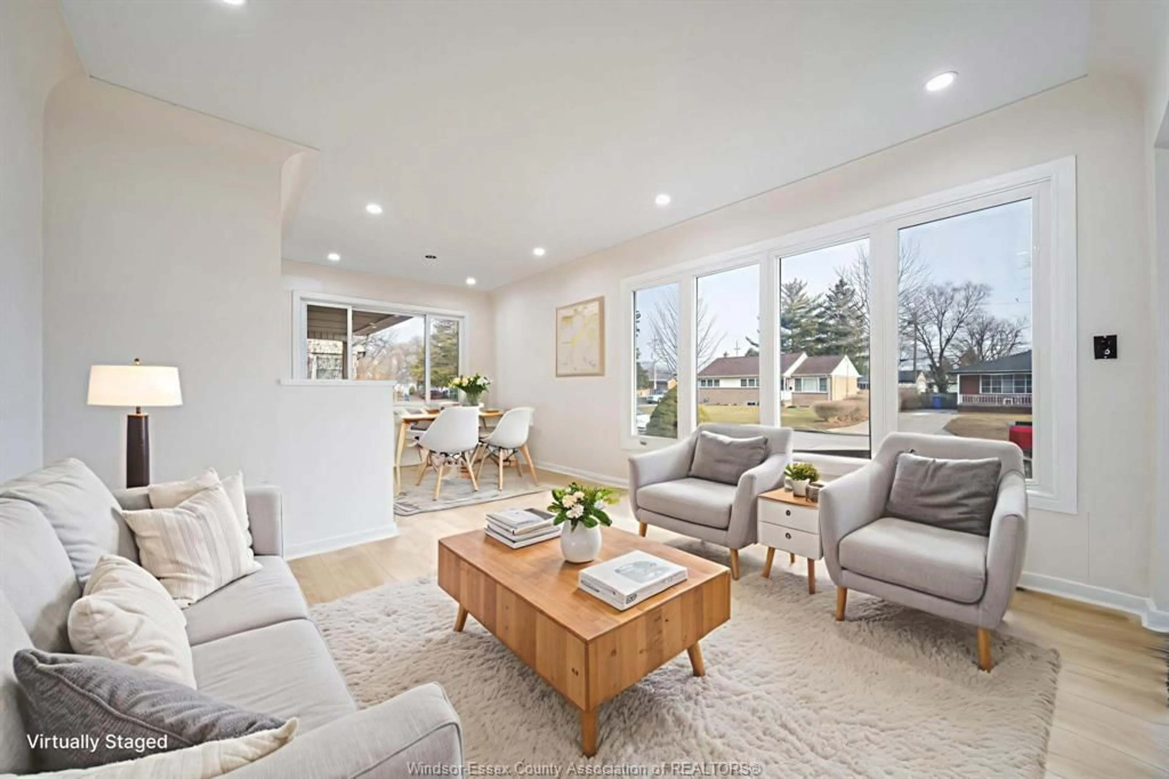 Living room with furniture, unknown for 3209 DANDURAND, Windsor Ontario N9E 2E9