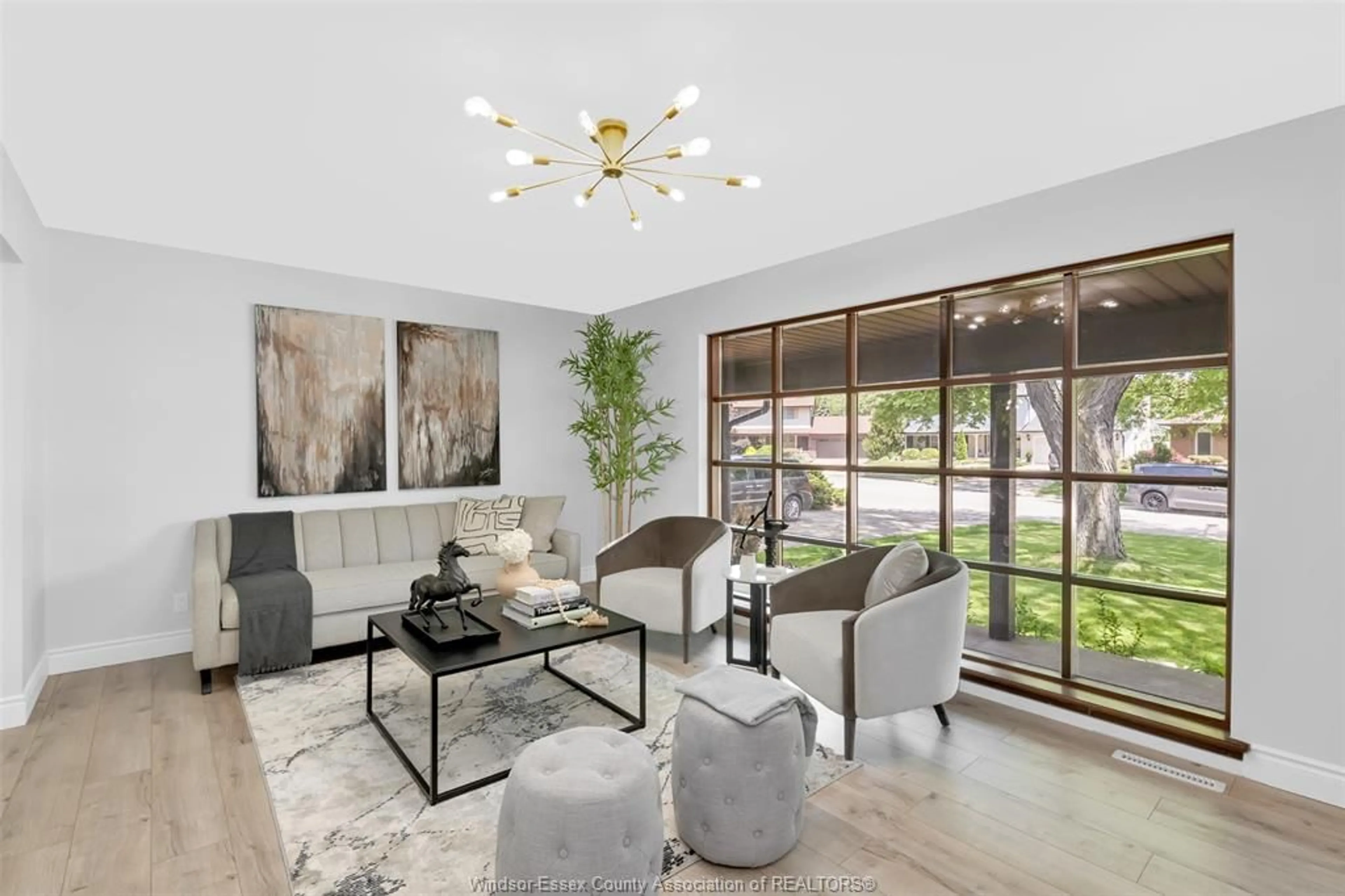 Living room with furniture, unknown for 3045 CLAXTON Crt, Windsor Ontario N8R 1P9