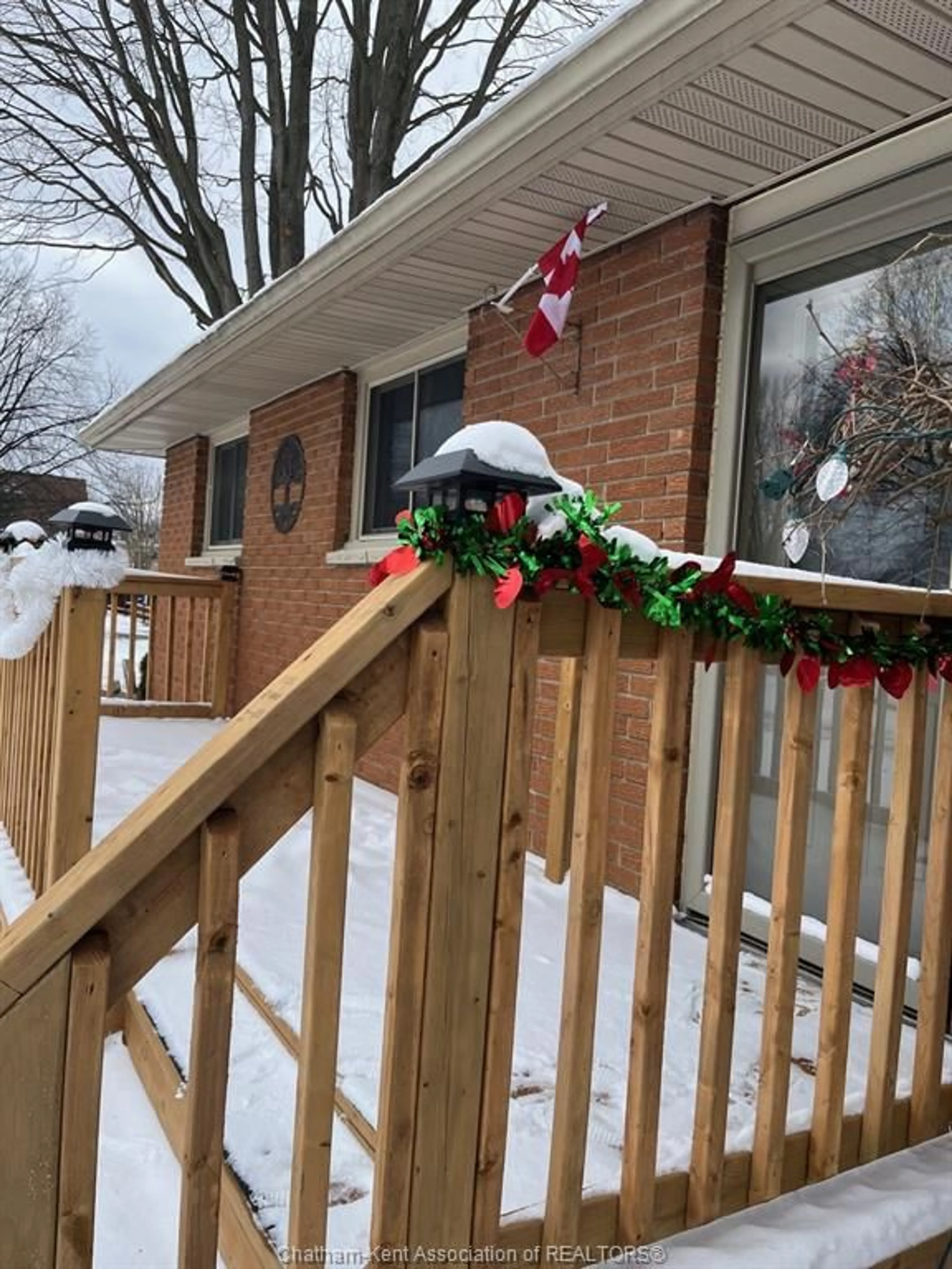 Unknown for 135 BERRY St, Chatham Ontario N7N 3B2