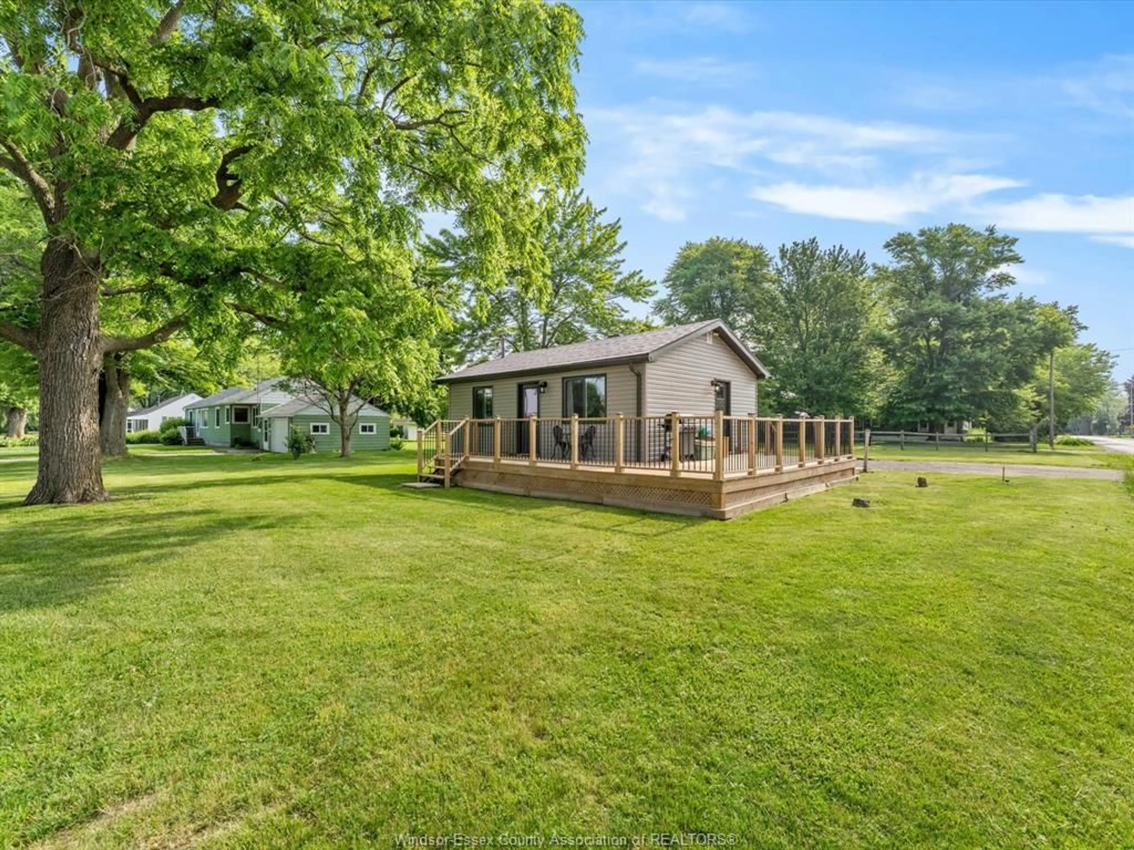 A pic from outside/outdoor area/front of a property/back of a property/a pic from drone, water/lake/river/ocean view for 8650 Malden Rd, LaSalle Ontario N9J 2V7