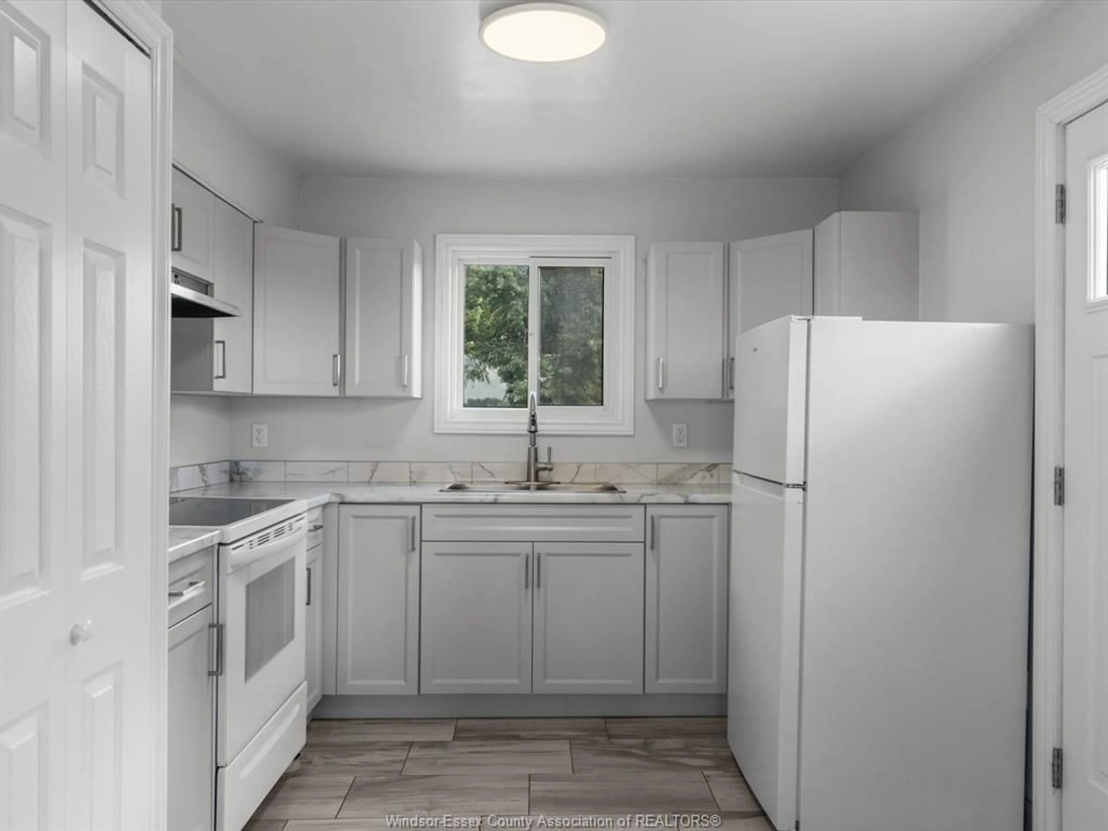 Standard kitchen, unknown for 8650 Malden Rd, LaSalle Ontario N9J 2V7