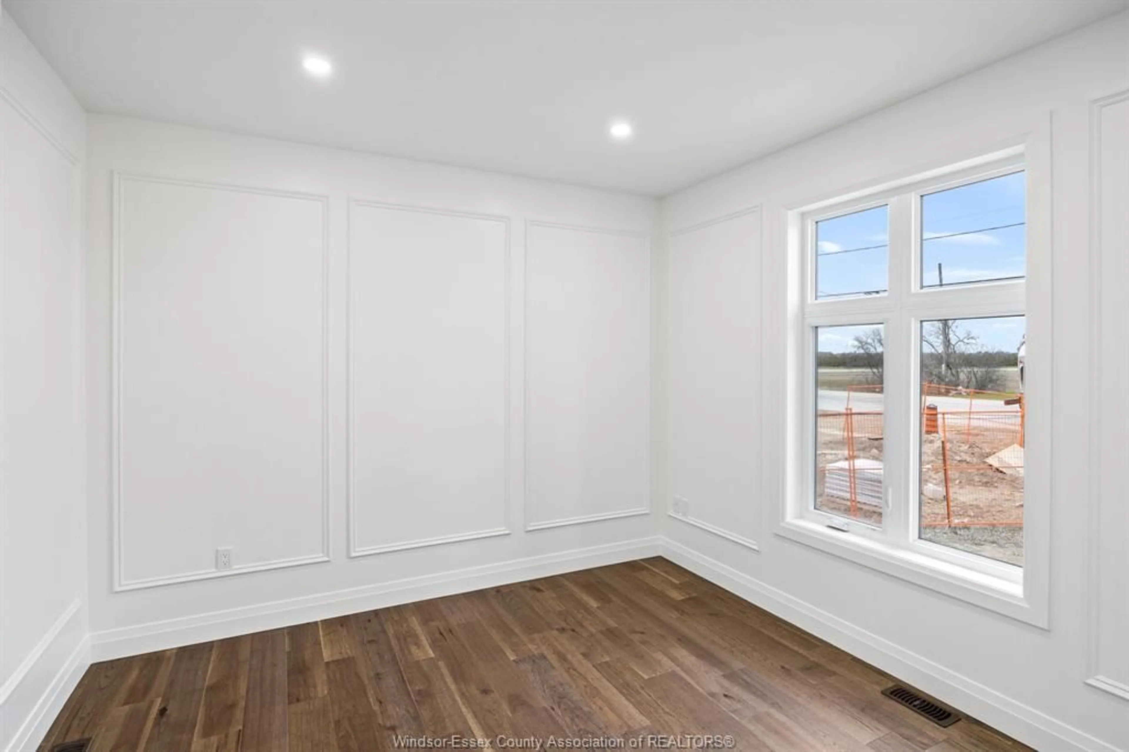 A pic of a room for 5101 HURON CHURCH LINE Rd, LaSalle Ontario N9H 0N2