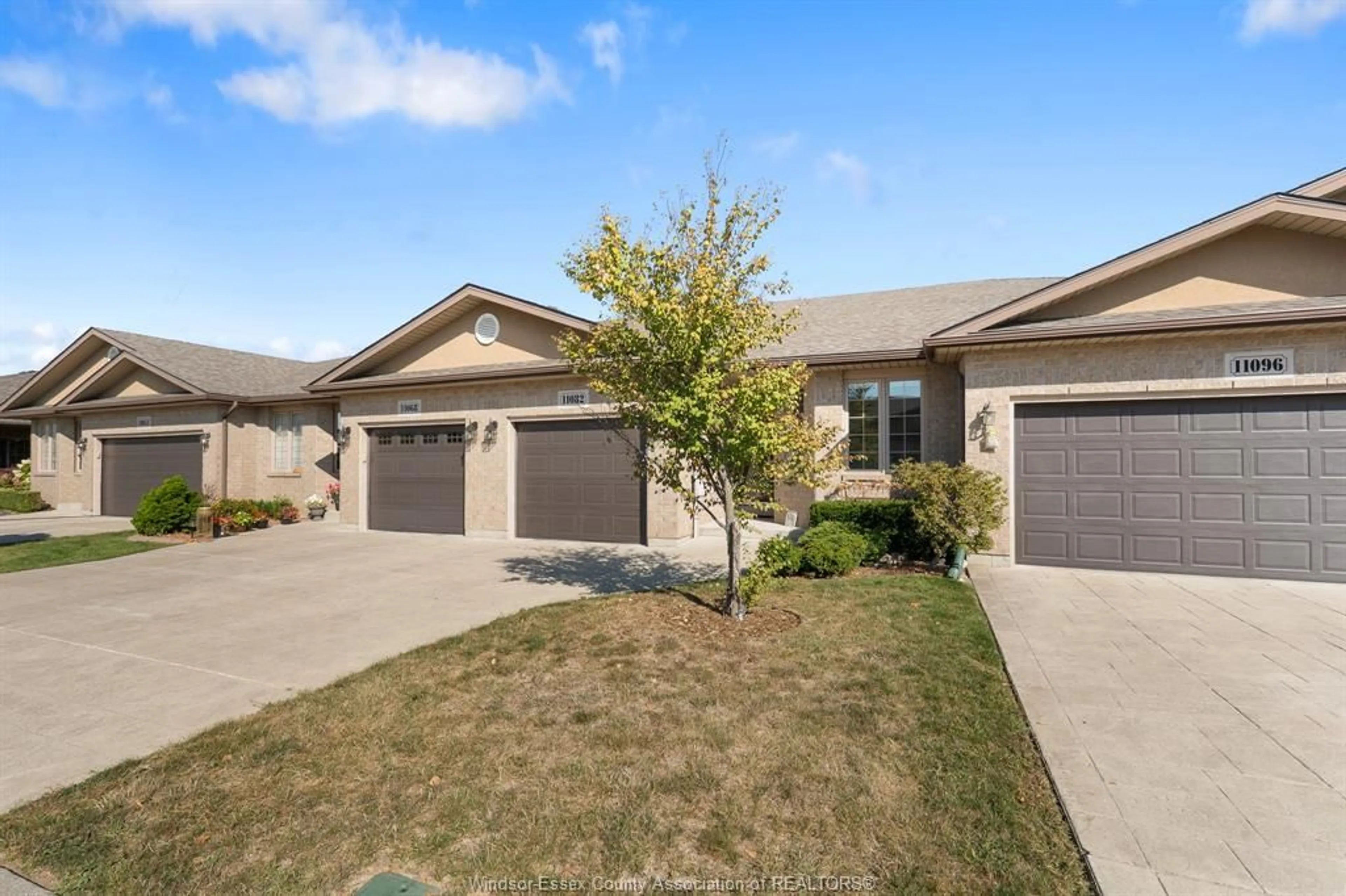 Unknown for 11082 STURGEON, Windsor Ontario N8P 1S7