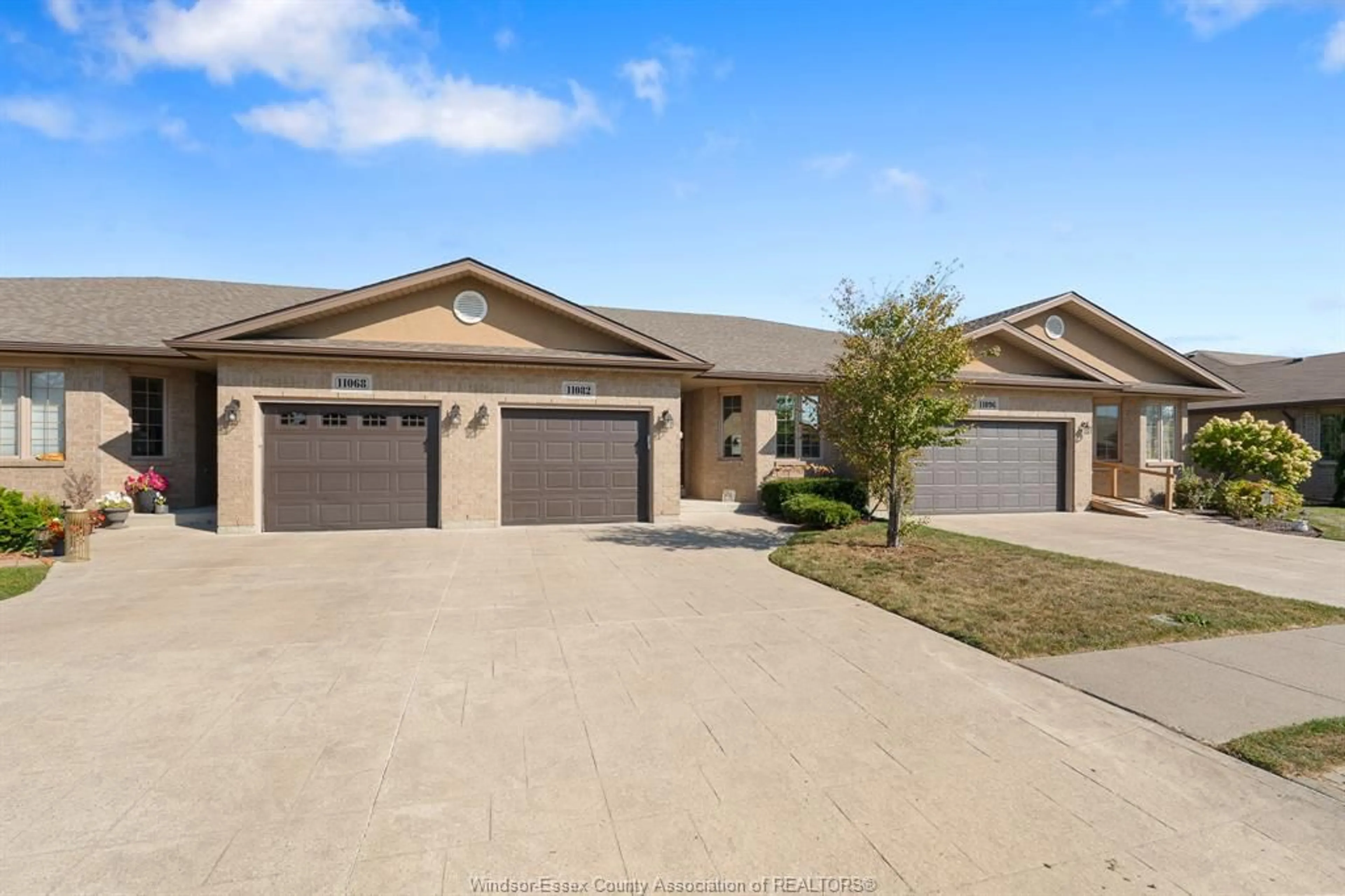 Unknown for 11082 STURGEON, Windsor Ontario N8P 1S7