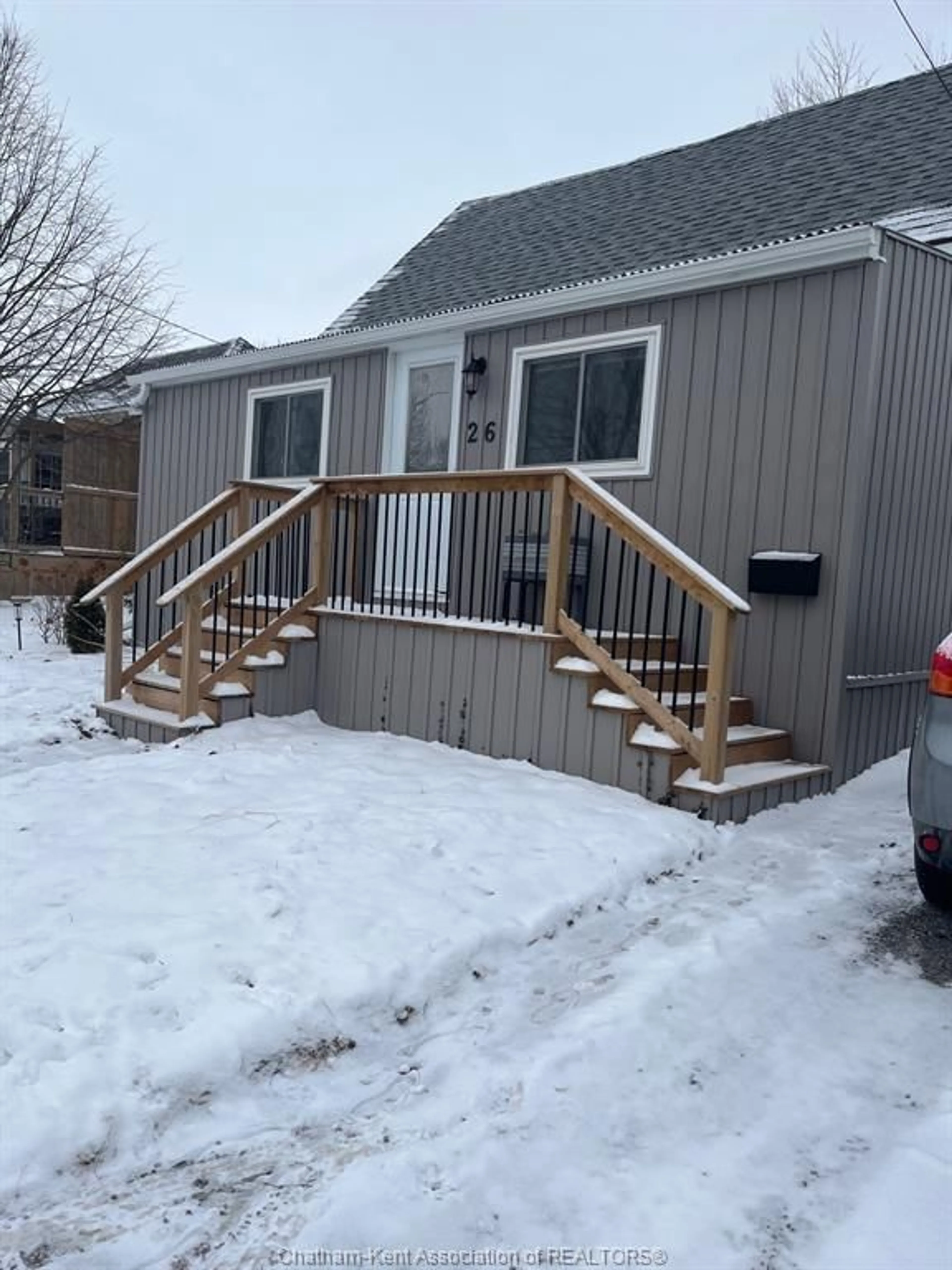 Stairs for 26 SHERMAN St, Blenheim Ontario N0P 1A0