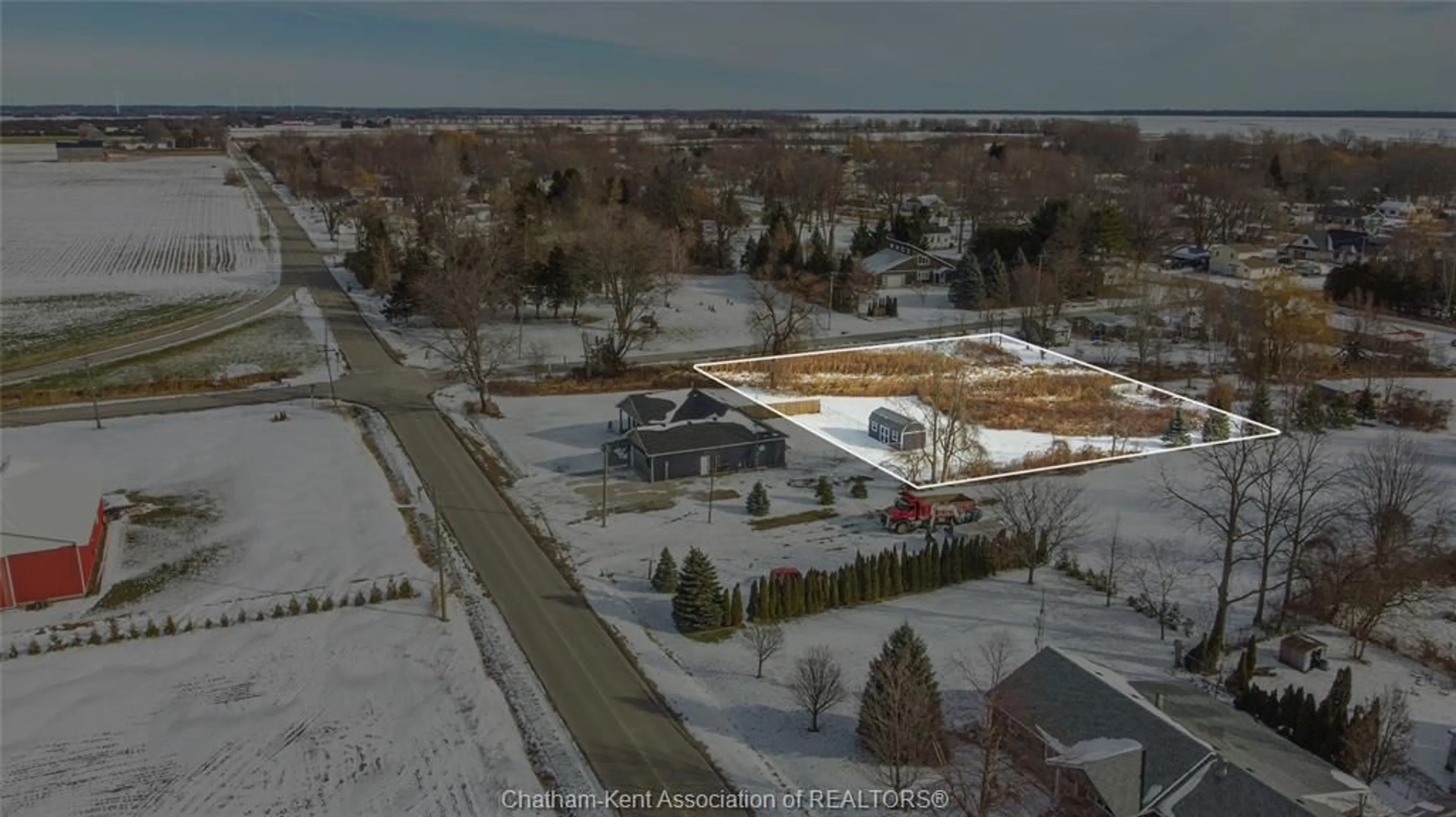 A pic from outside/outdoor area/front of a property/back of a property/a pic from drone, unknown for 10 VICTORIA St, Shrewsbury Ontario N0P 1A0