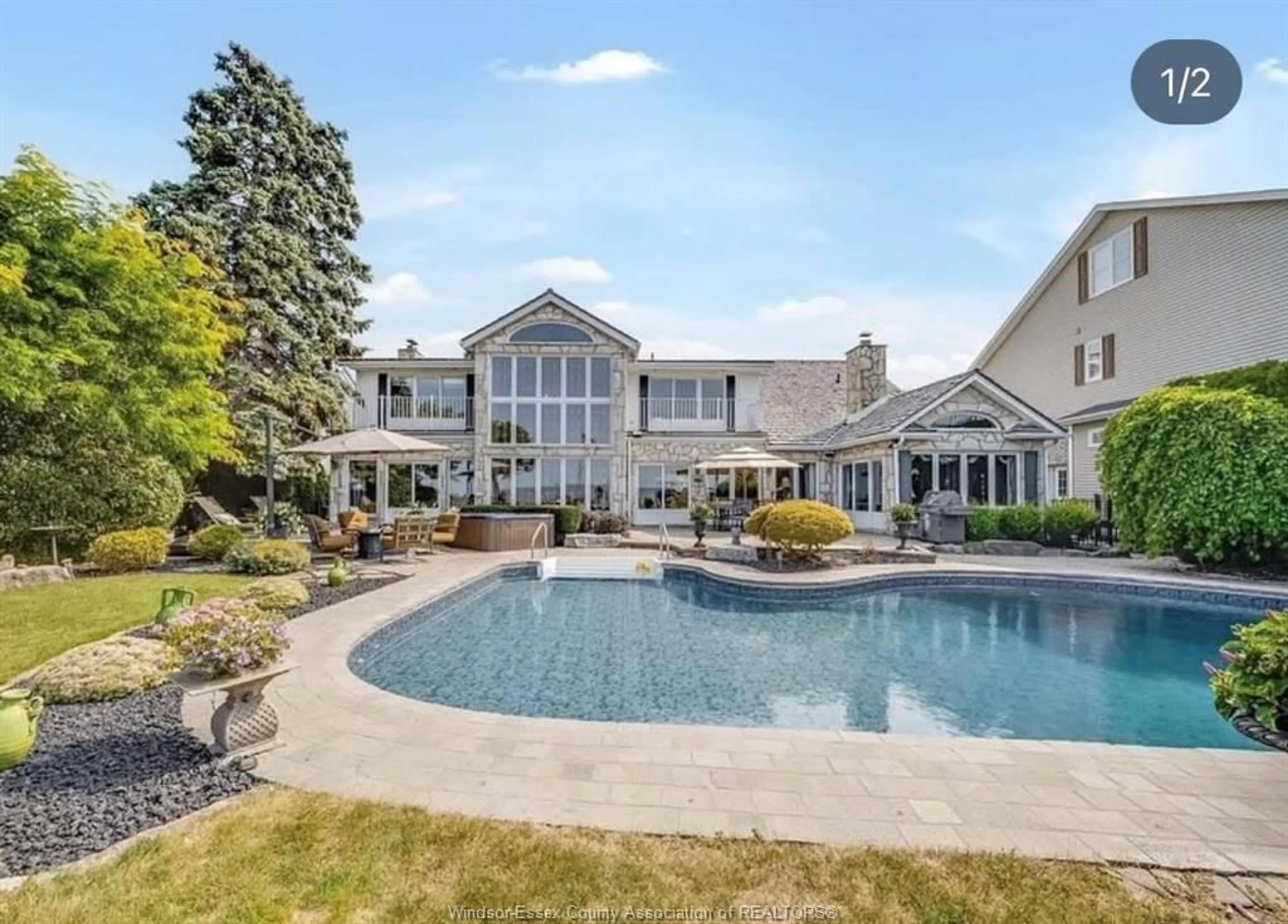 Pool for 13018 RIVERSIDE Dr, Tecumseh Ontario N8N 1A8