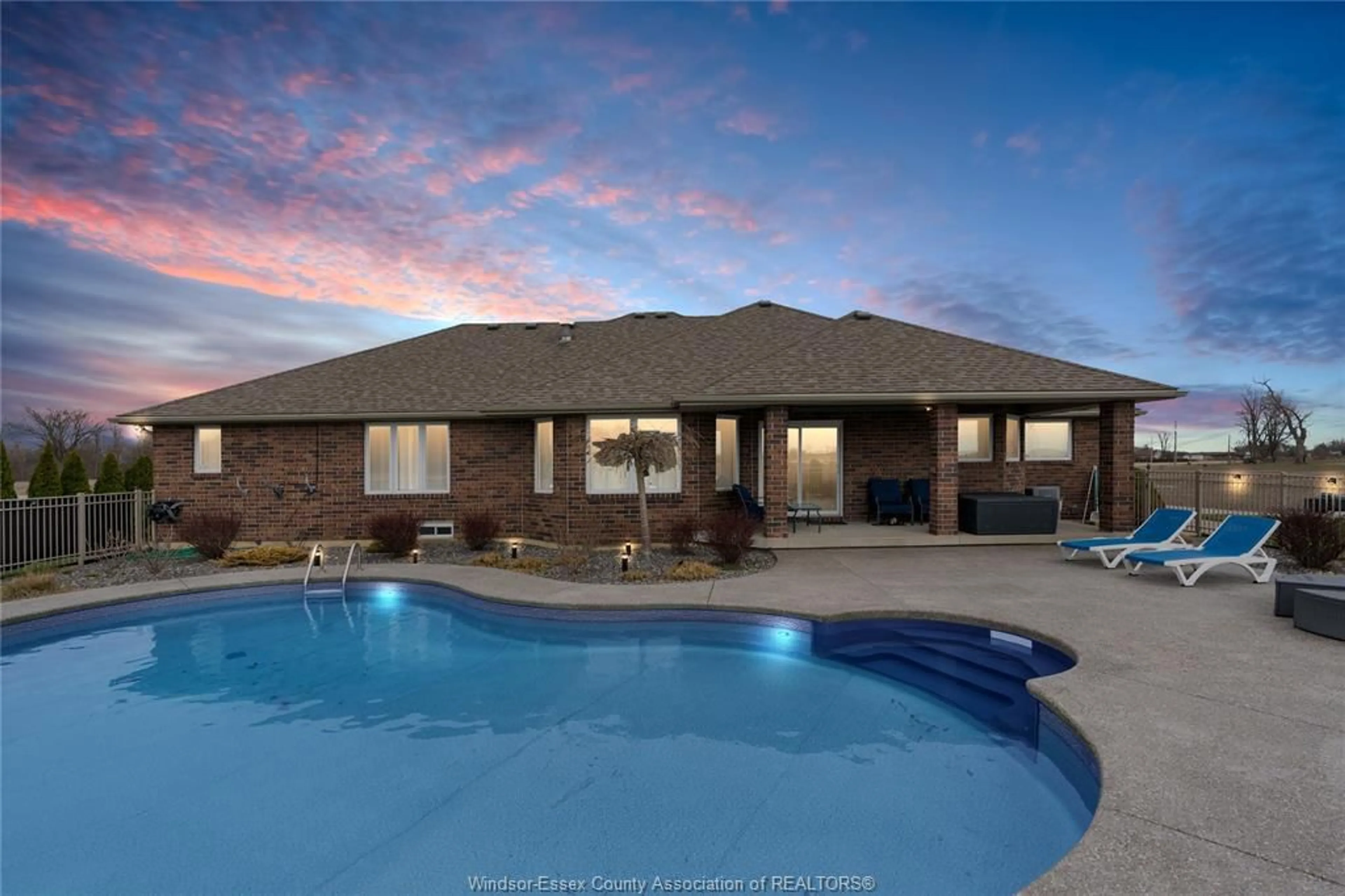 Unknown for 3655 HIGHWAY 3, Tecumseh Ontario N0R 1K0