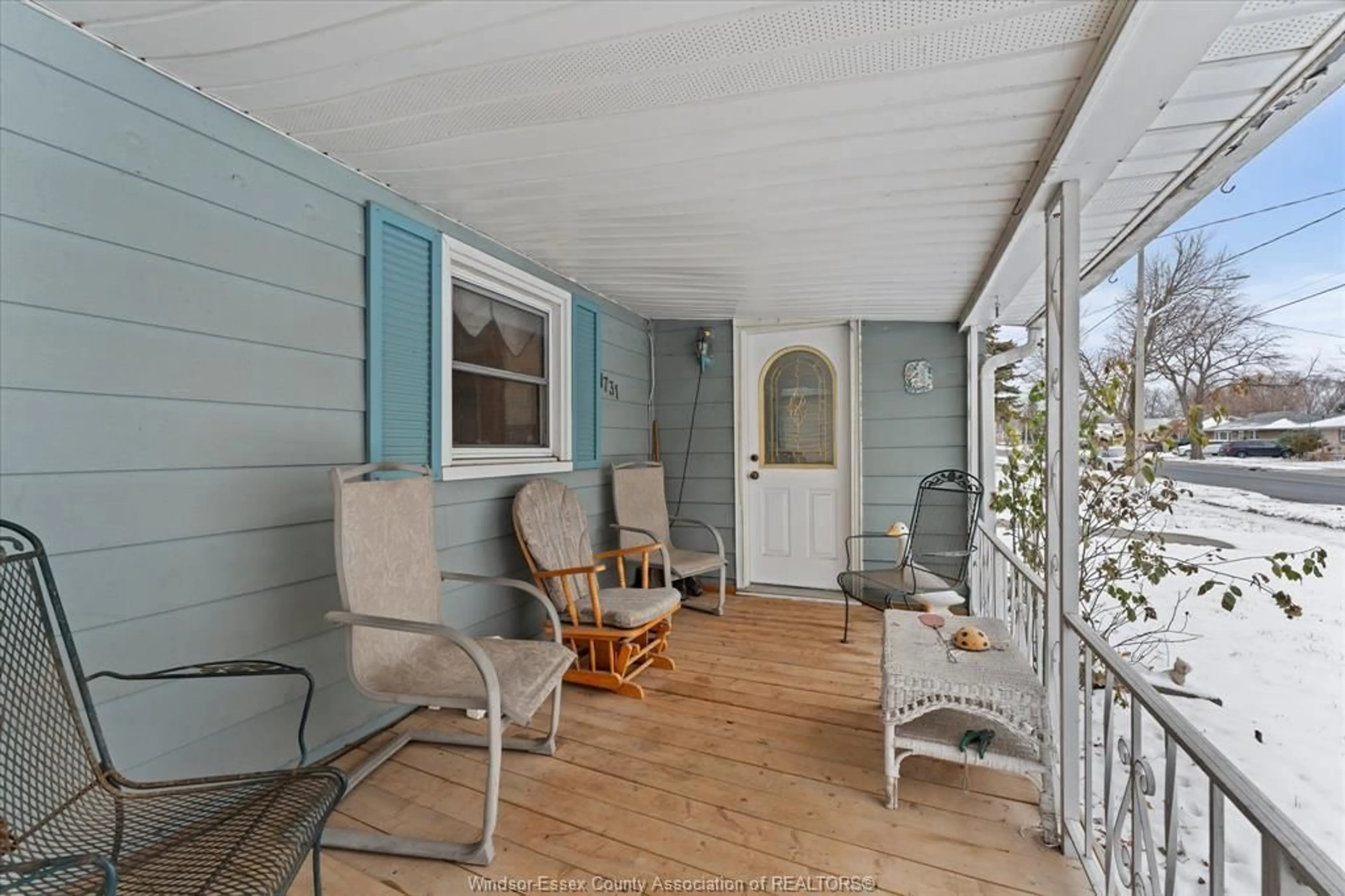 Patio, water/lake/river/ocean view for 1731 JEFFERSON Blvd, Windsor Ontario N8T 2V6