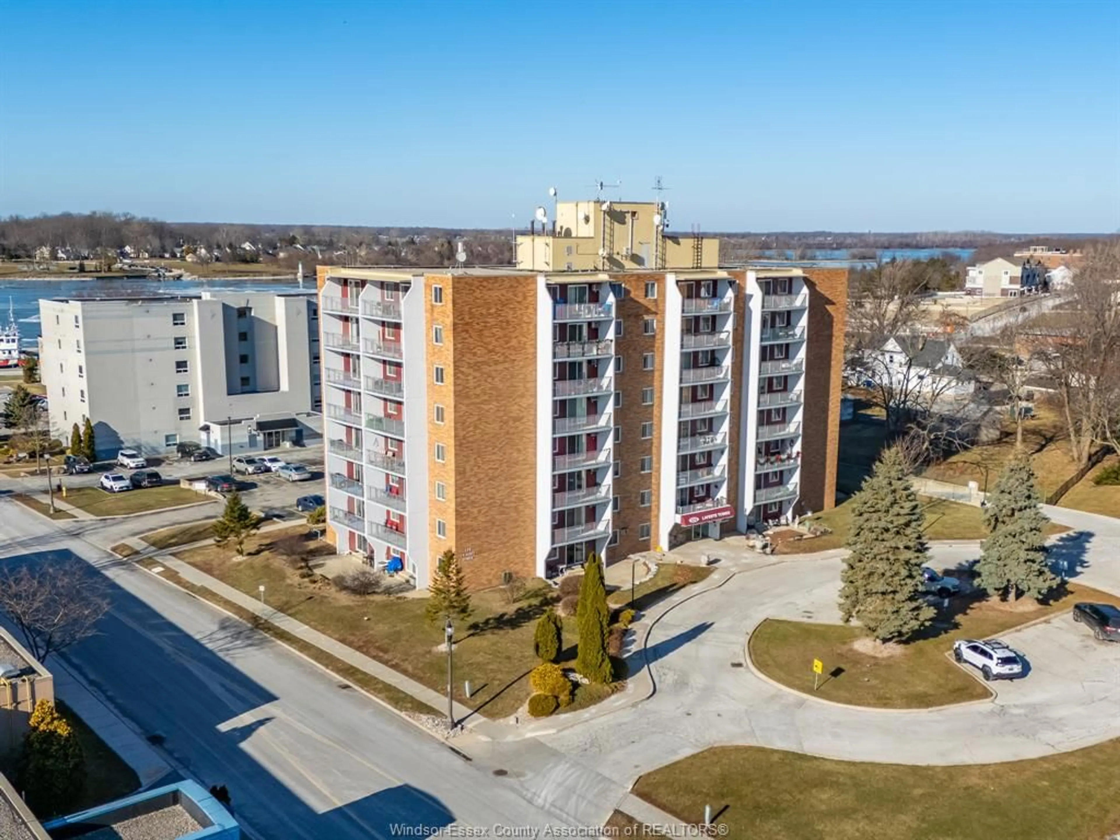 A pic from outside/outdoor area/front of a property/back of a property/a pic from drone, city buildings view from balcony for 120 Pickering, Amherstburg Ontario N9V 3N3