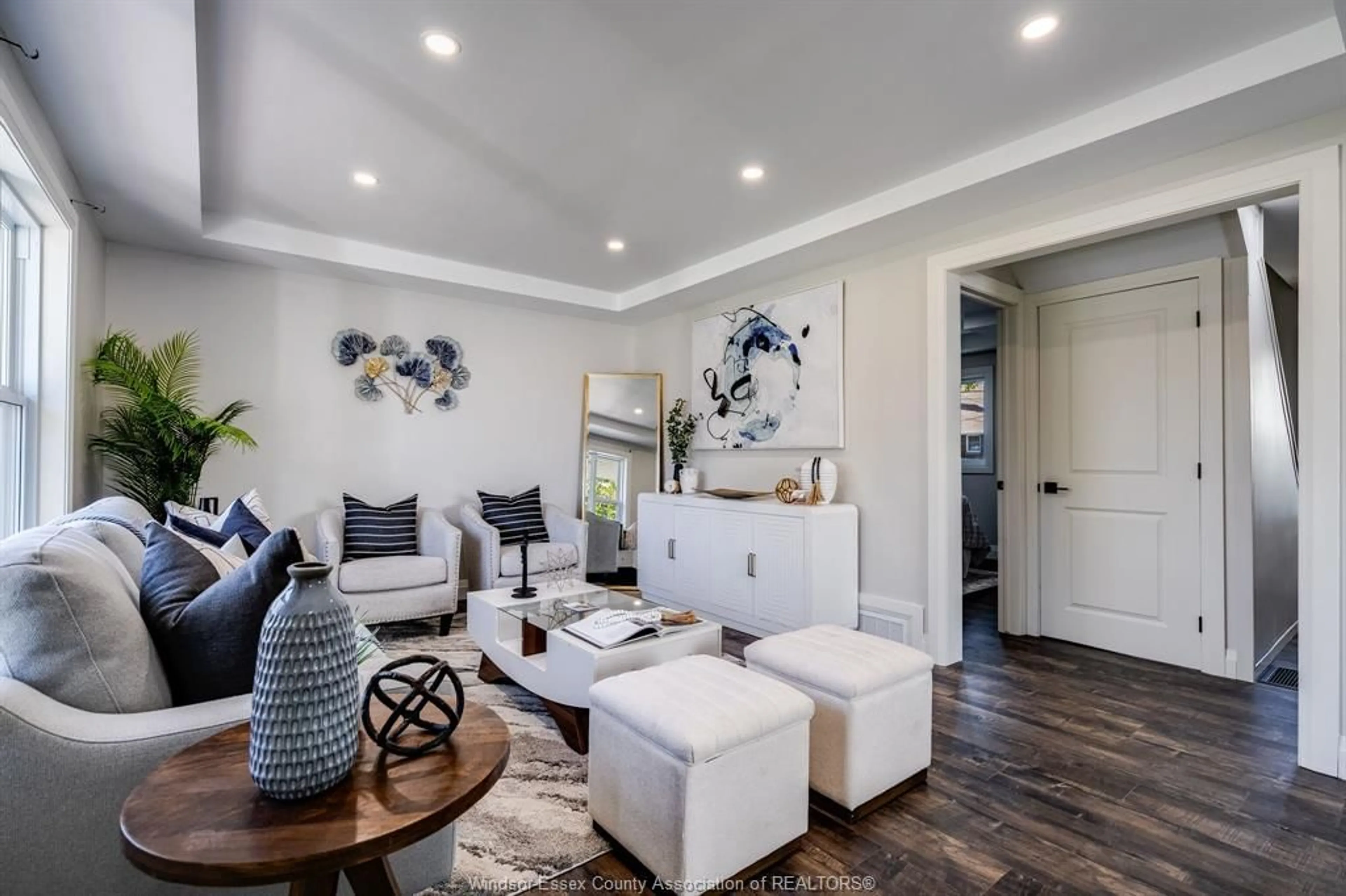 Living room with furniture, unknown for 1451 Olive, Windsor Ontario N8Y 4M3