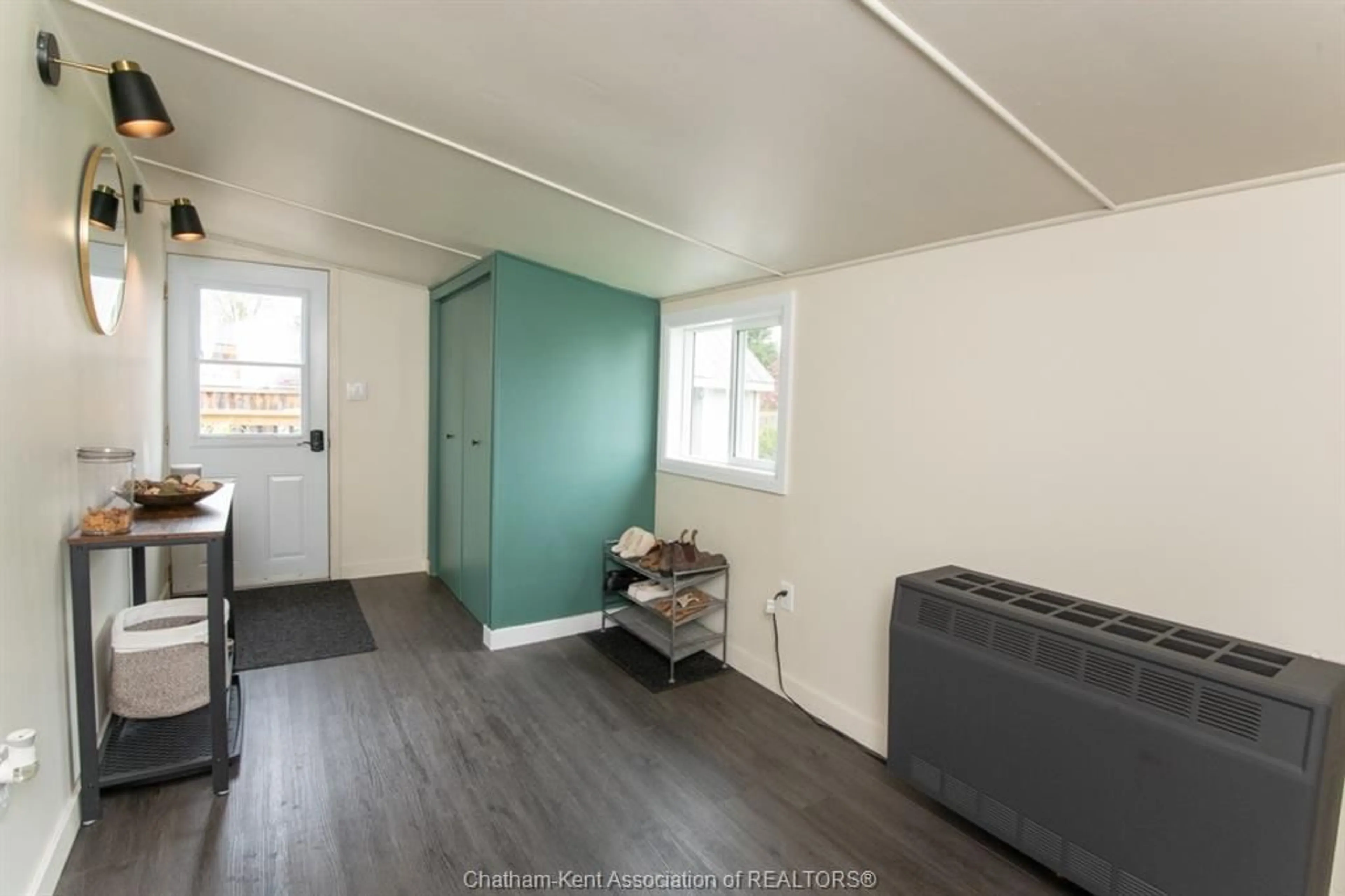 A pic of a room for 66 VICTORIA St, Thamesville Ontario N0P 2K0