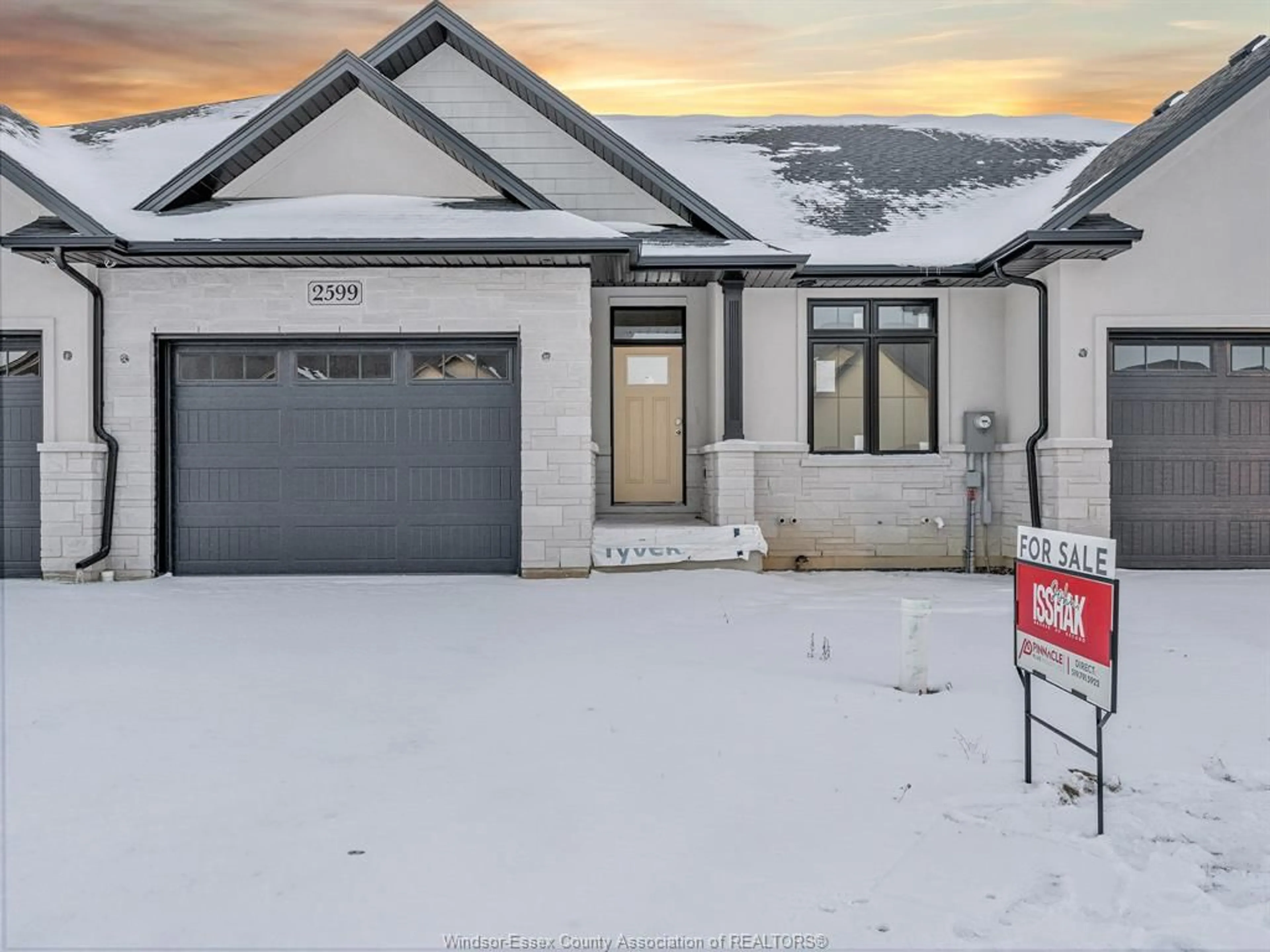 Home with vinyl exterior material, street for 2599 BARKLEY Ave, Windsor Ontario N8P 0E9