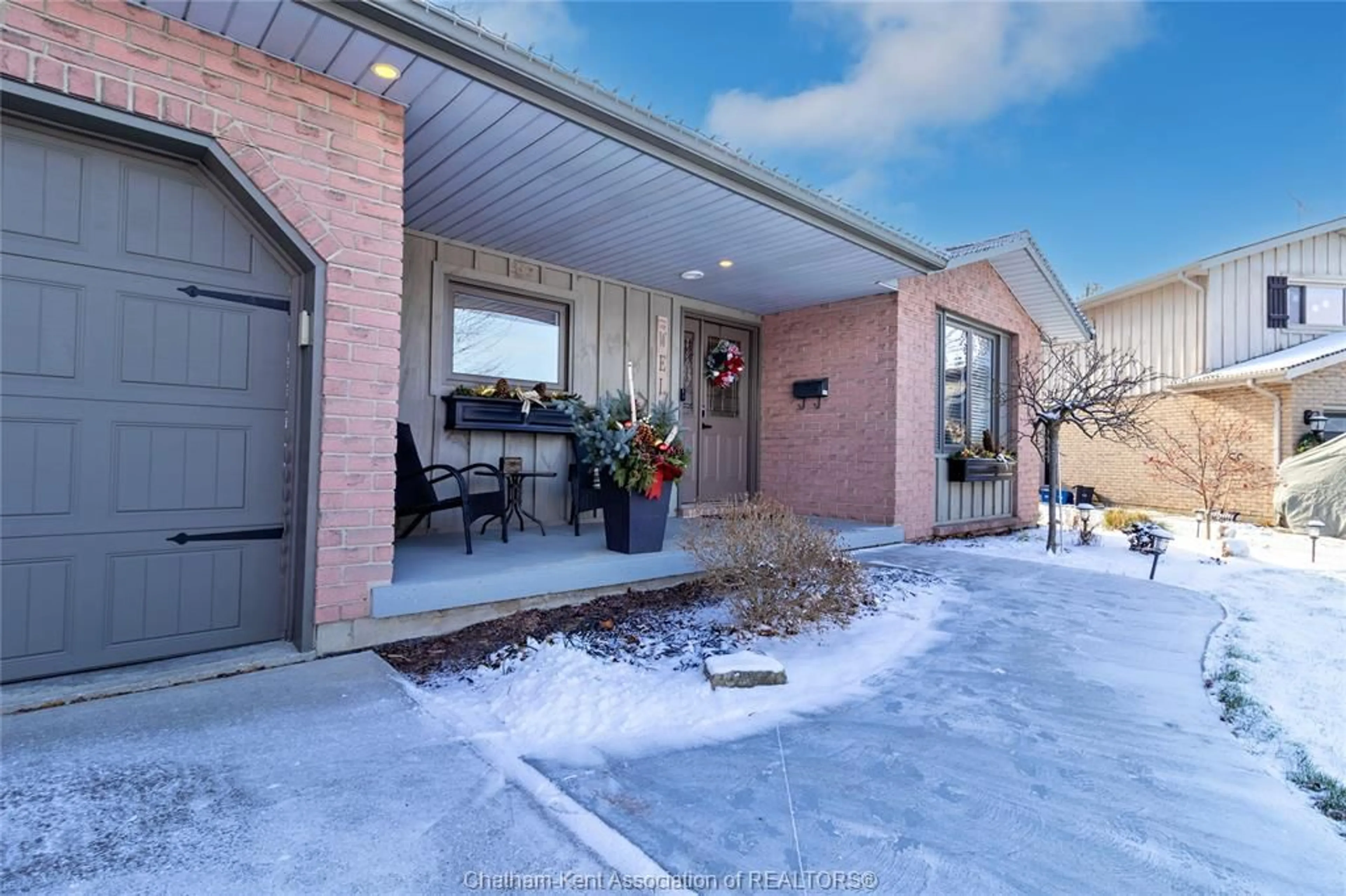 Unknown for 52 FARMHOUSE Pl, Chatham Ontario N7L 5C7