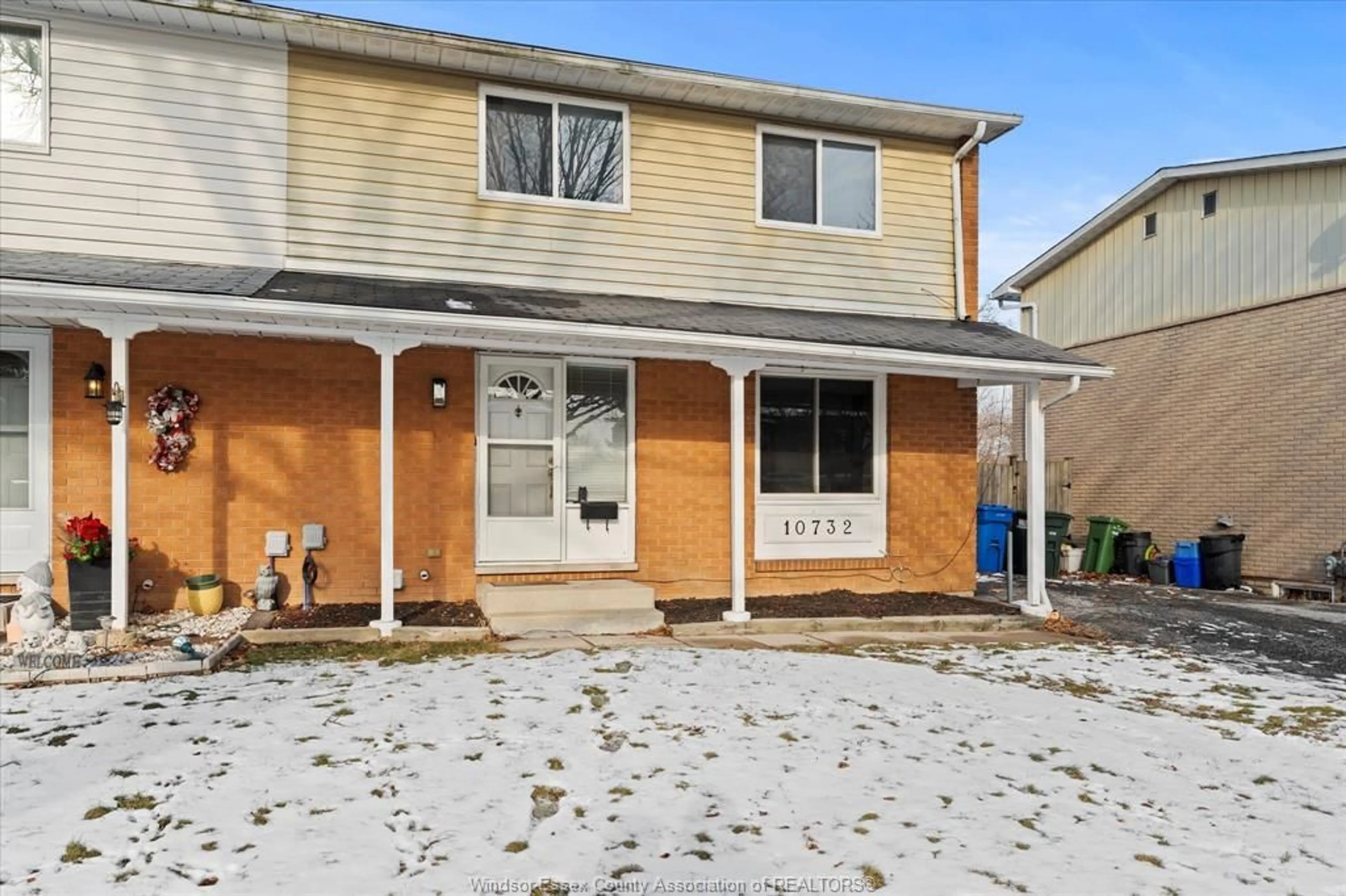 Unknown for 10732 ATWATER Cres, Windsor Ontario N8R 1N6