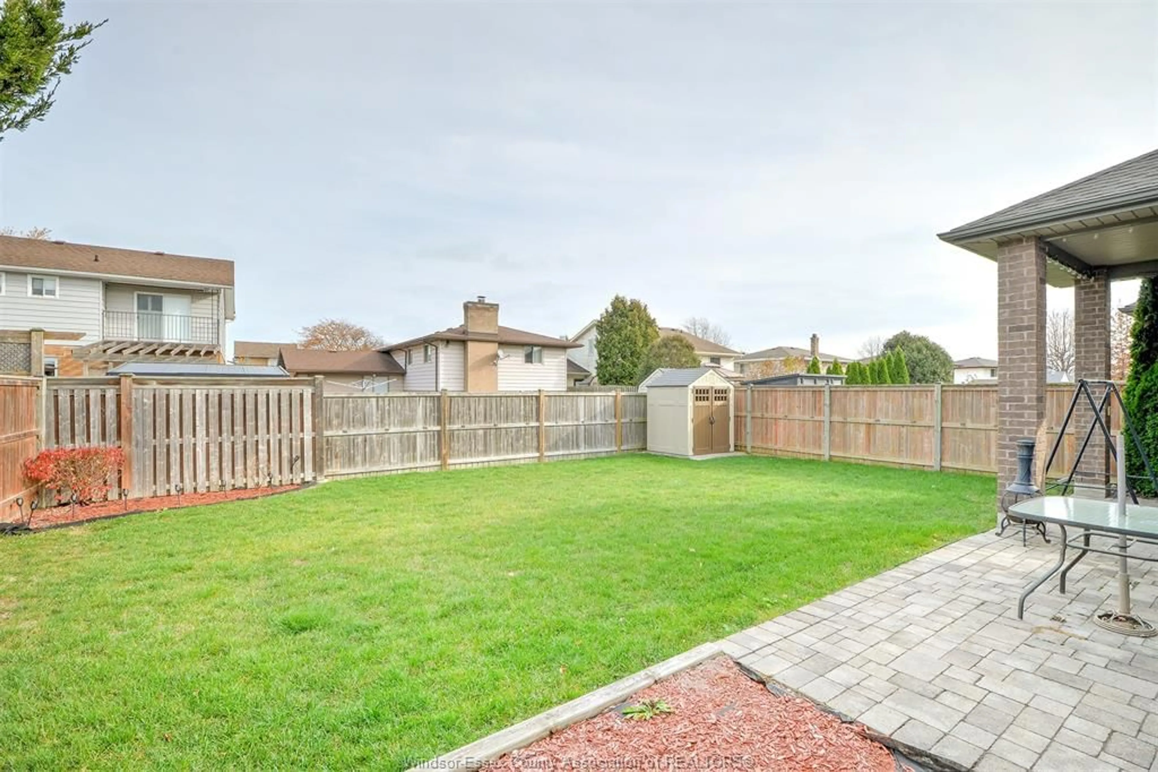 Patio, street for 2254 MAITLAND, Windsor Ontario N8P 0B7