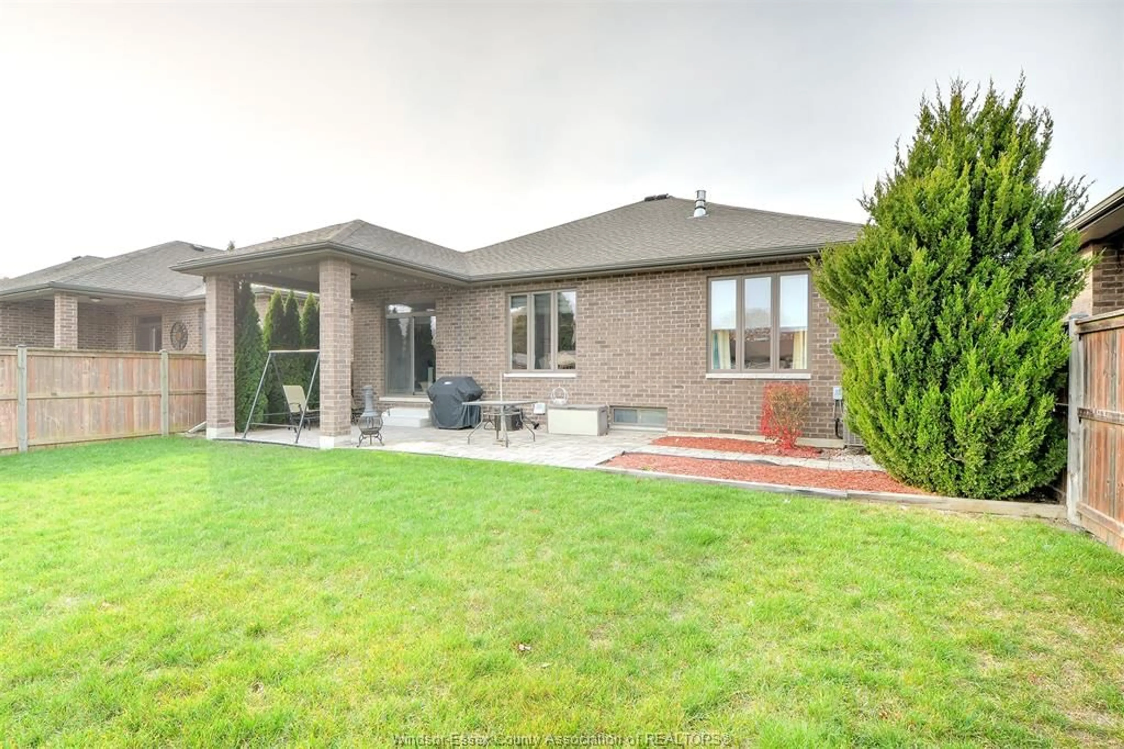 Patio, unknown for 2254 MAITLAND, Windsor Ontario N8P 0B7