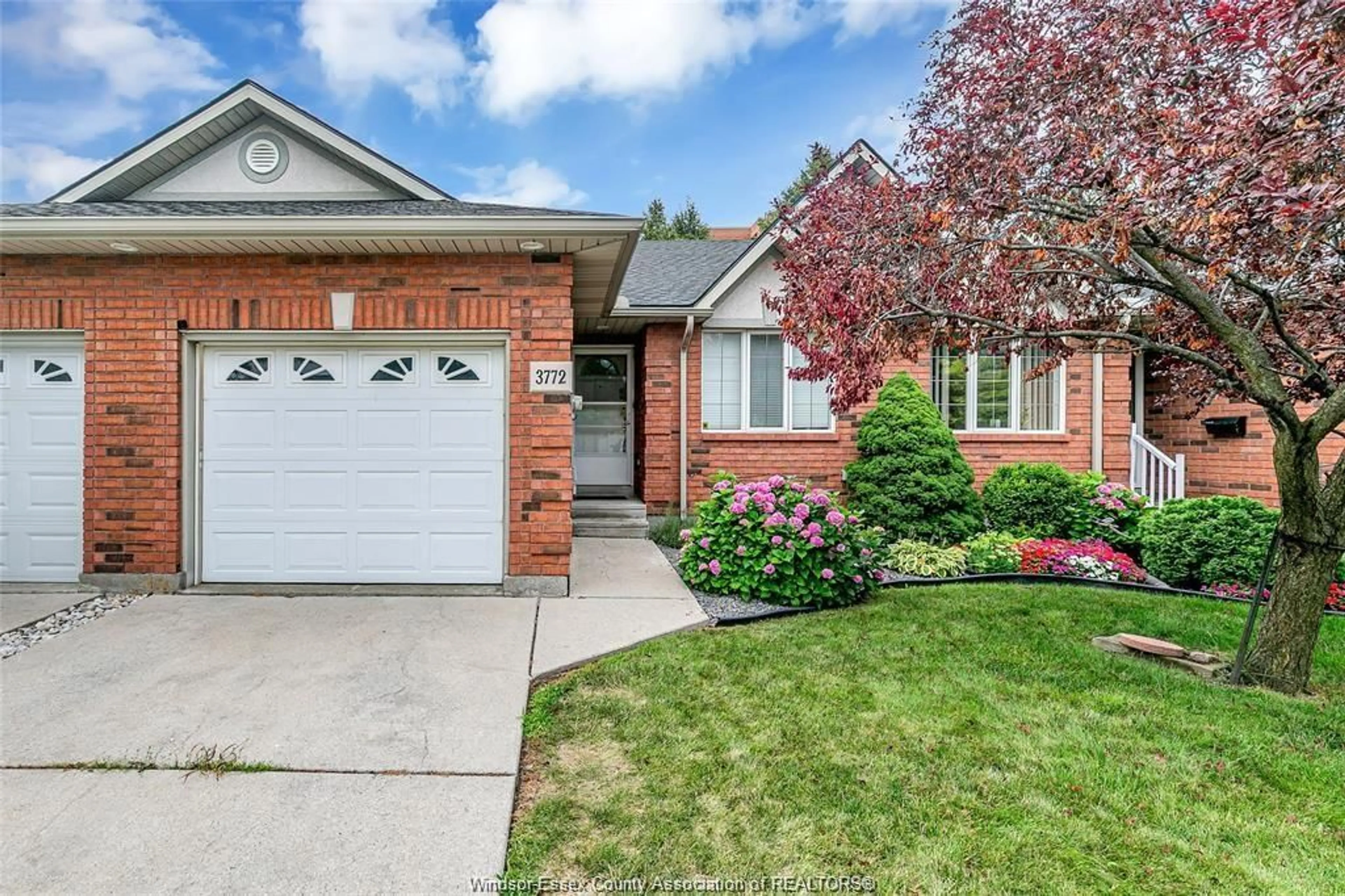 Home with brick exterior material, street for 3772 PRAIRIE Crt, Windsor Ontario N9G 2X3