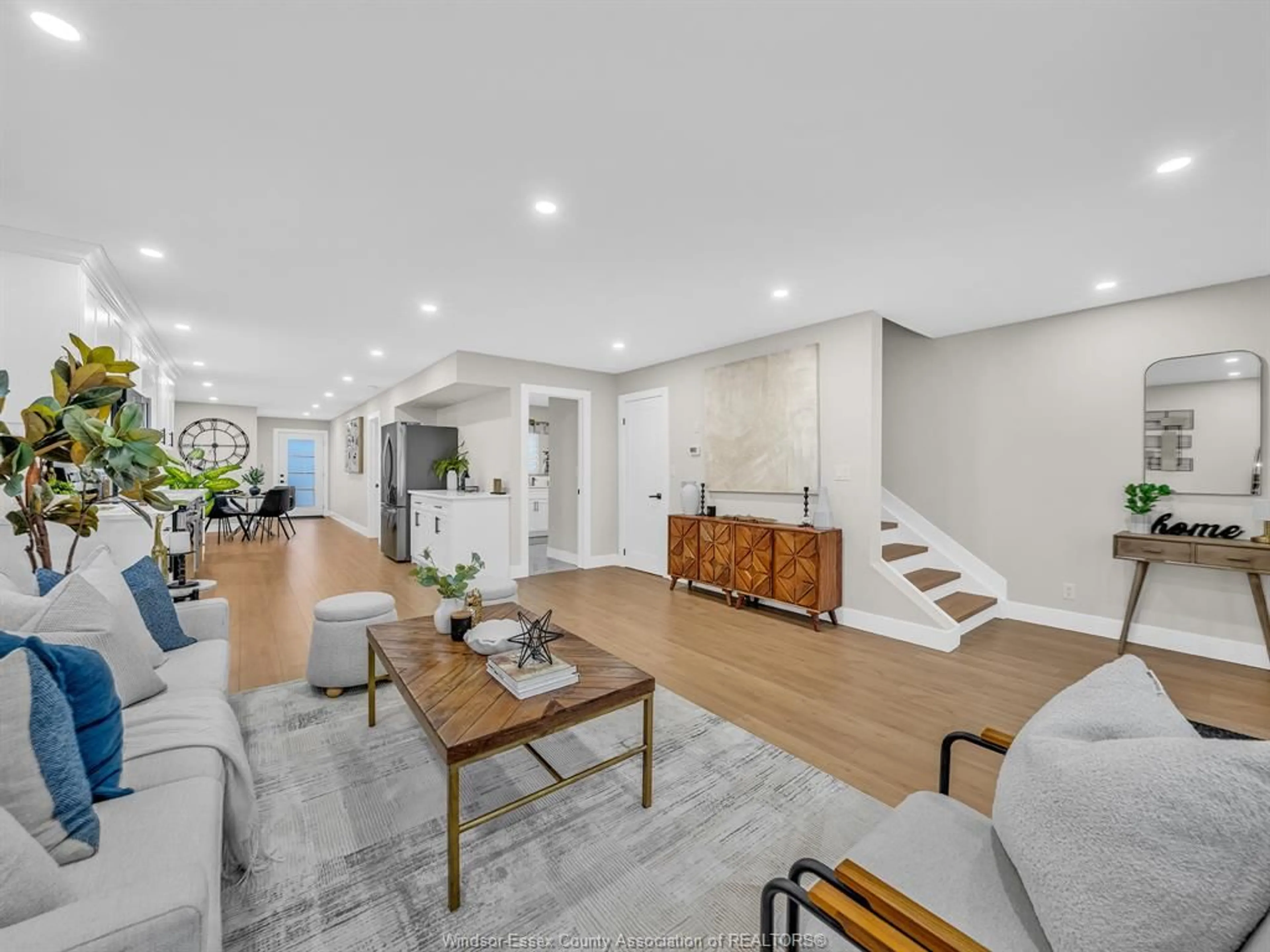 Living room with furniture, unknown for 1055 Birch Ave, Kingsville Ontario N9Y 3T9