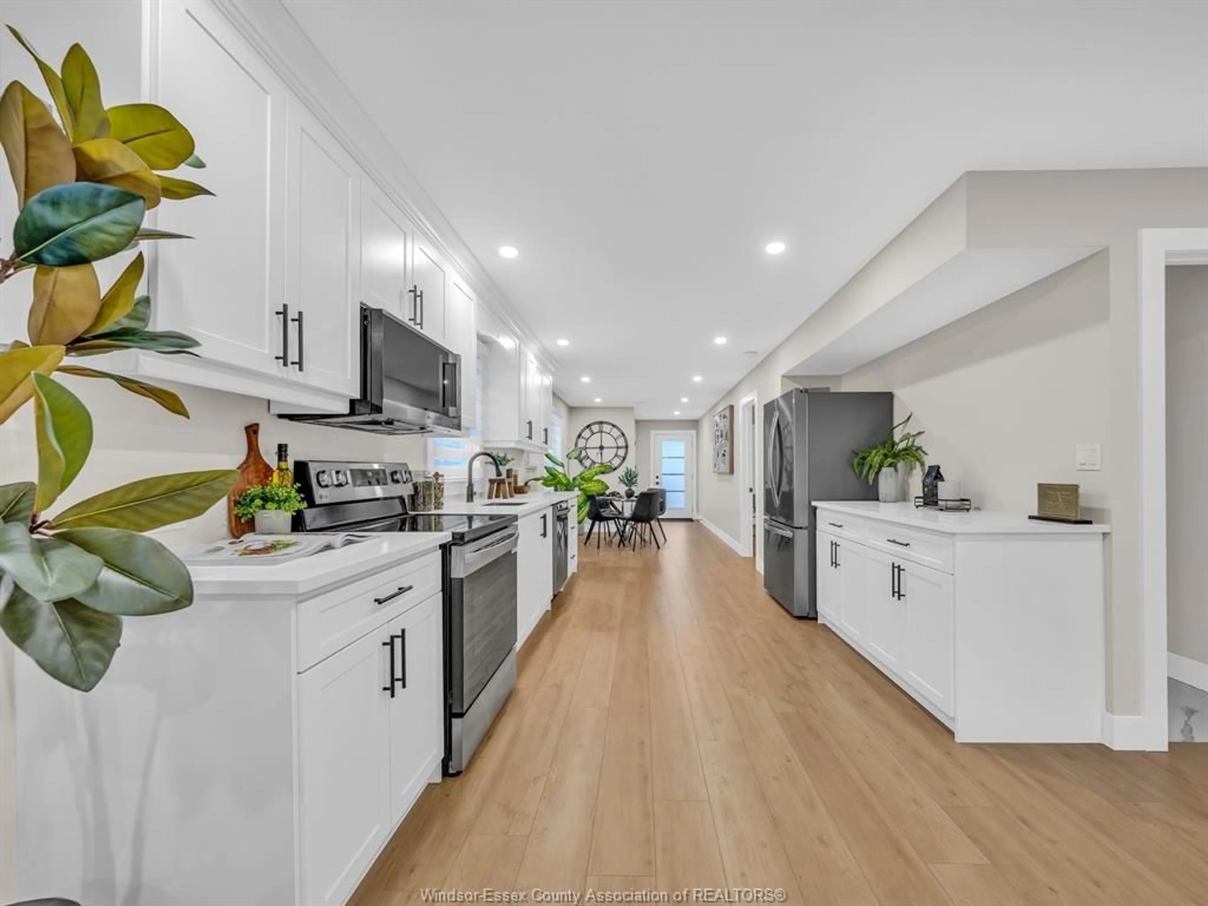 Open concept kitchen, unknown for 1055 Birch Ave, Kingsville Ontario N9Y 3T9