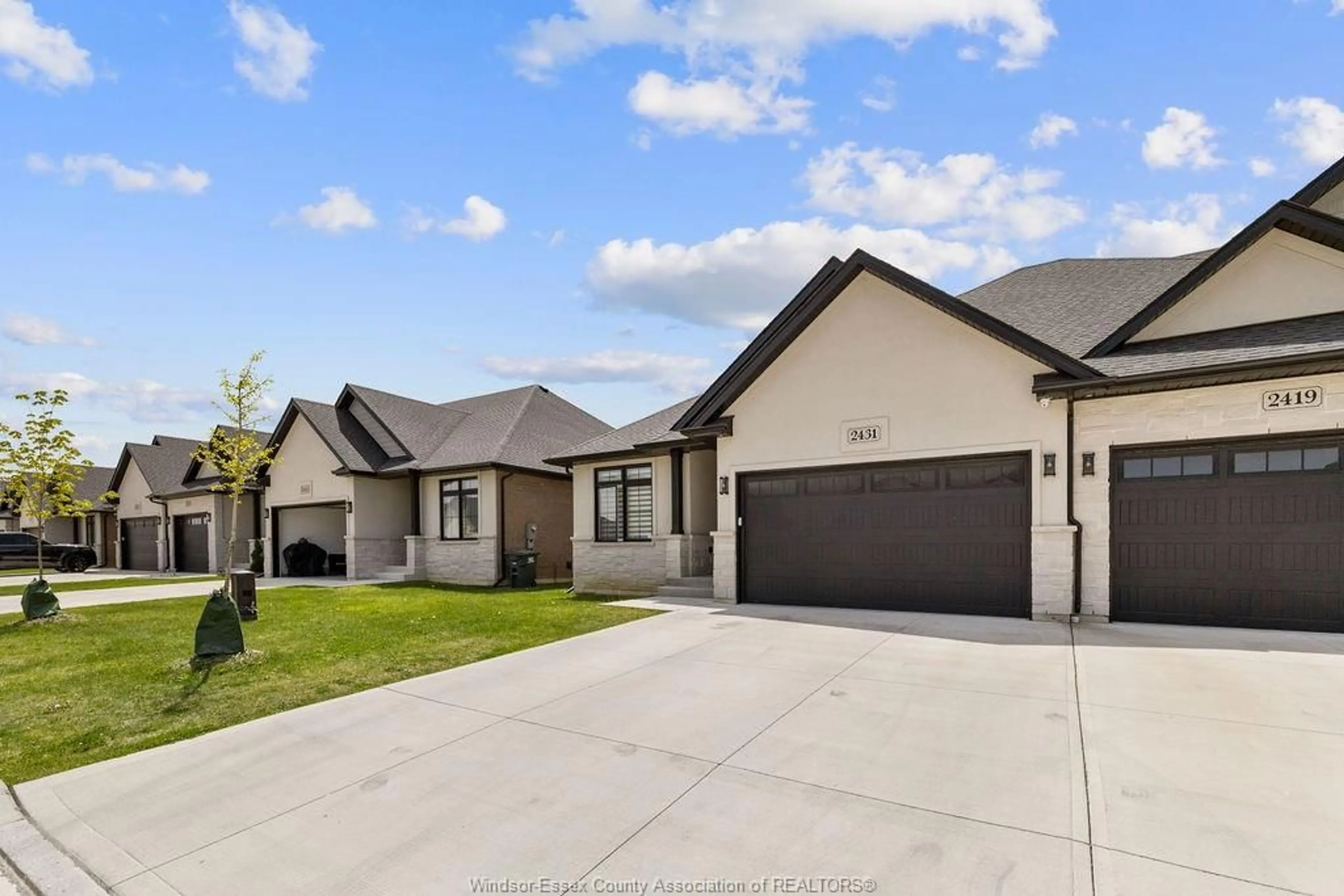 Home with brick exterior material, street for 2431 BARKLEY Ave, Windsor Ontario N8P 0G7