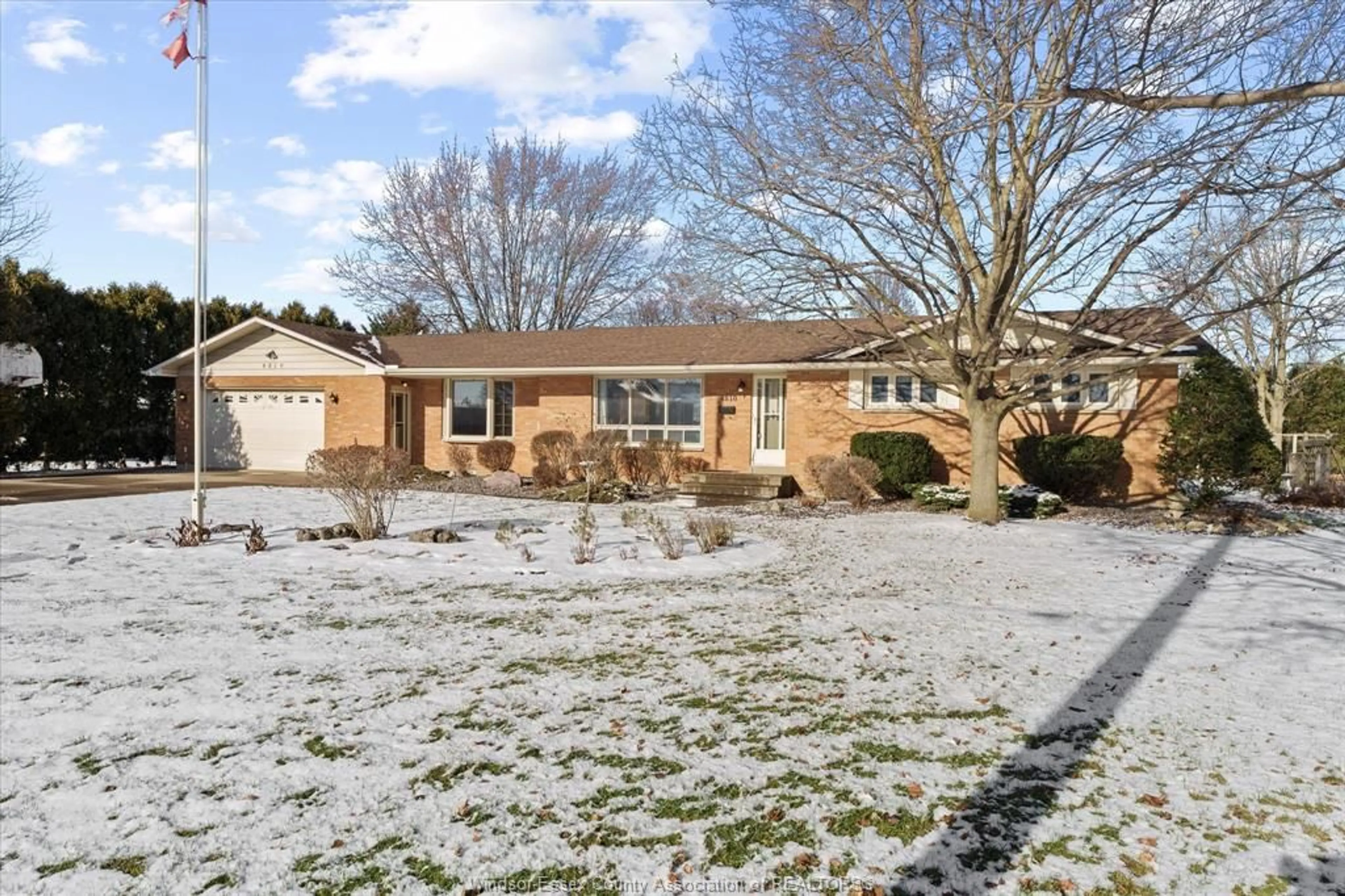 Home with brick exterior material, street for 4810 RAY Rd, Windsor Ontario N0R 1K0